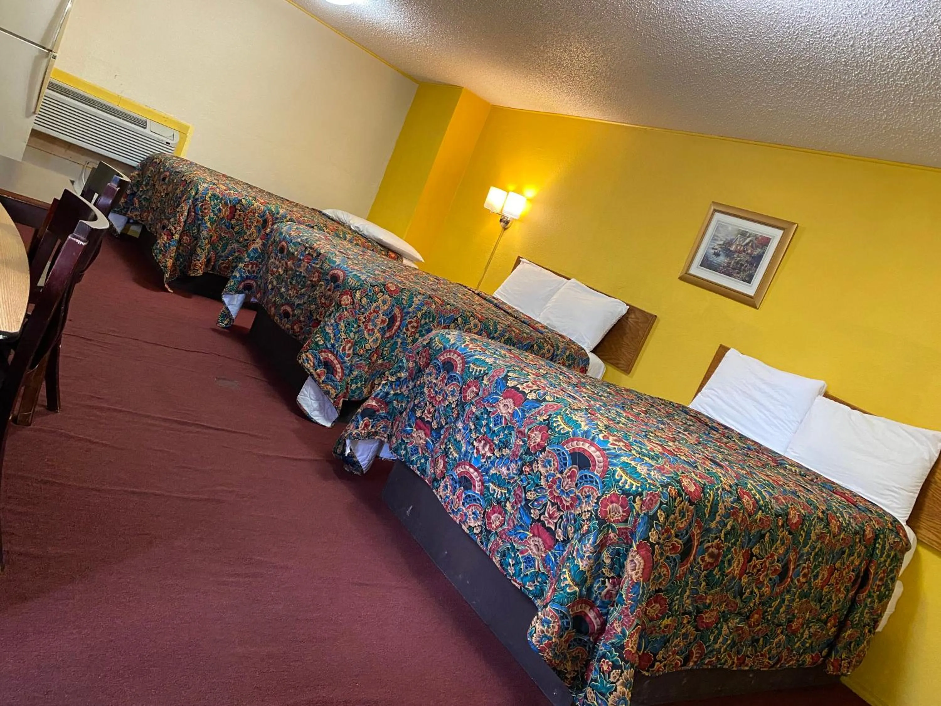 Bed in Madill Inn