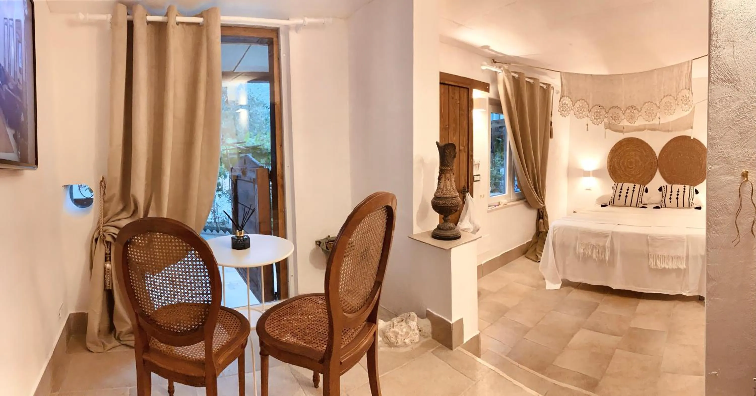 Bed in Madera Blanca