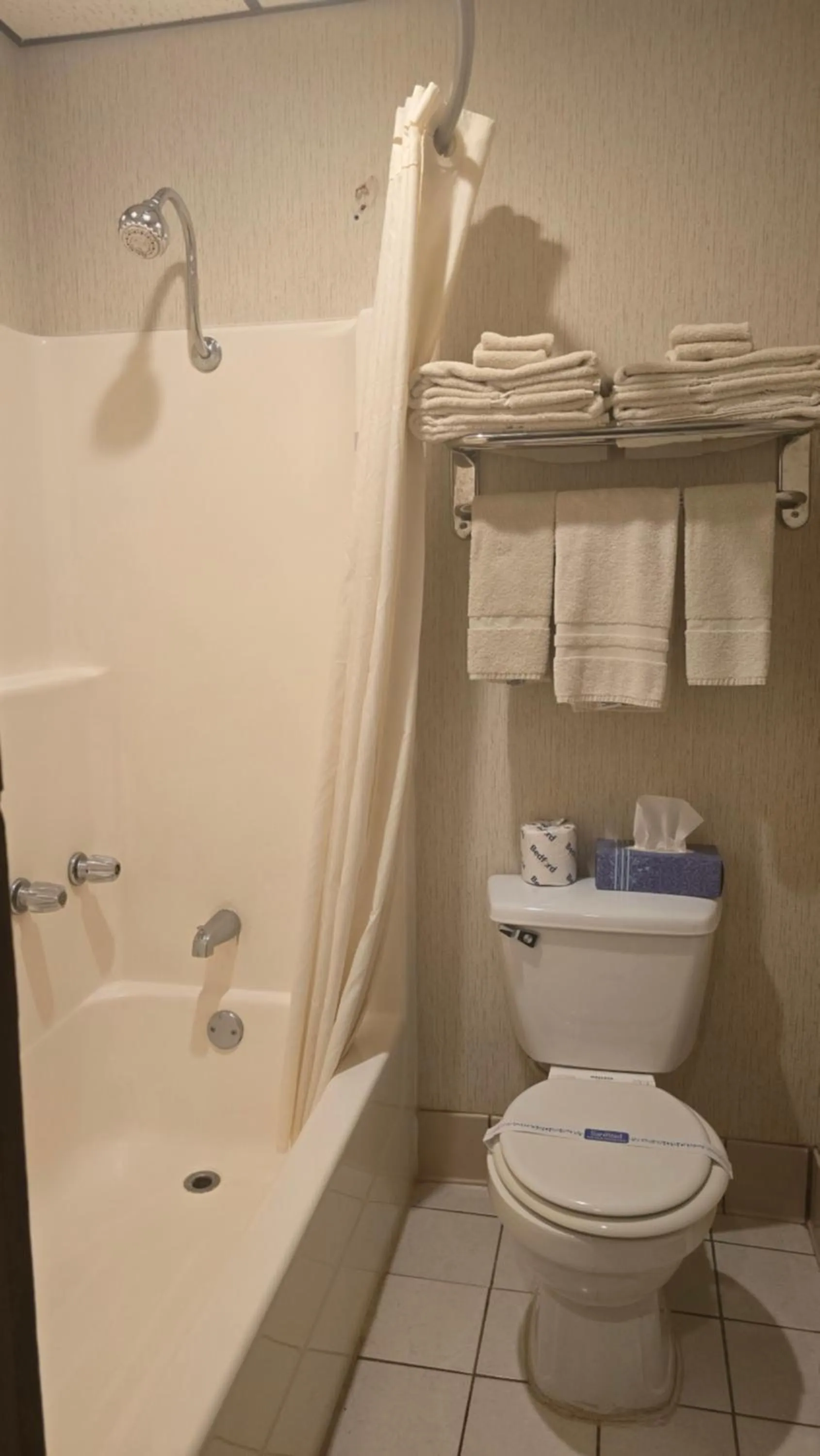 Shower in Timber Inn