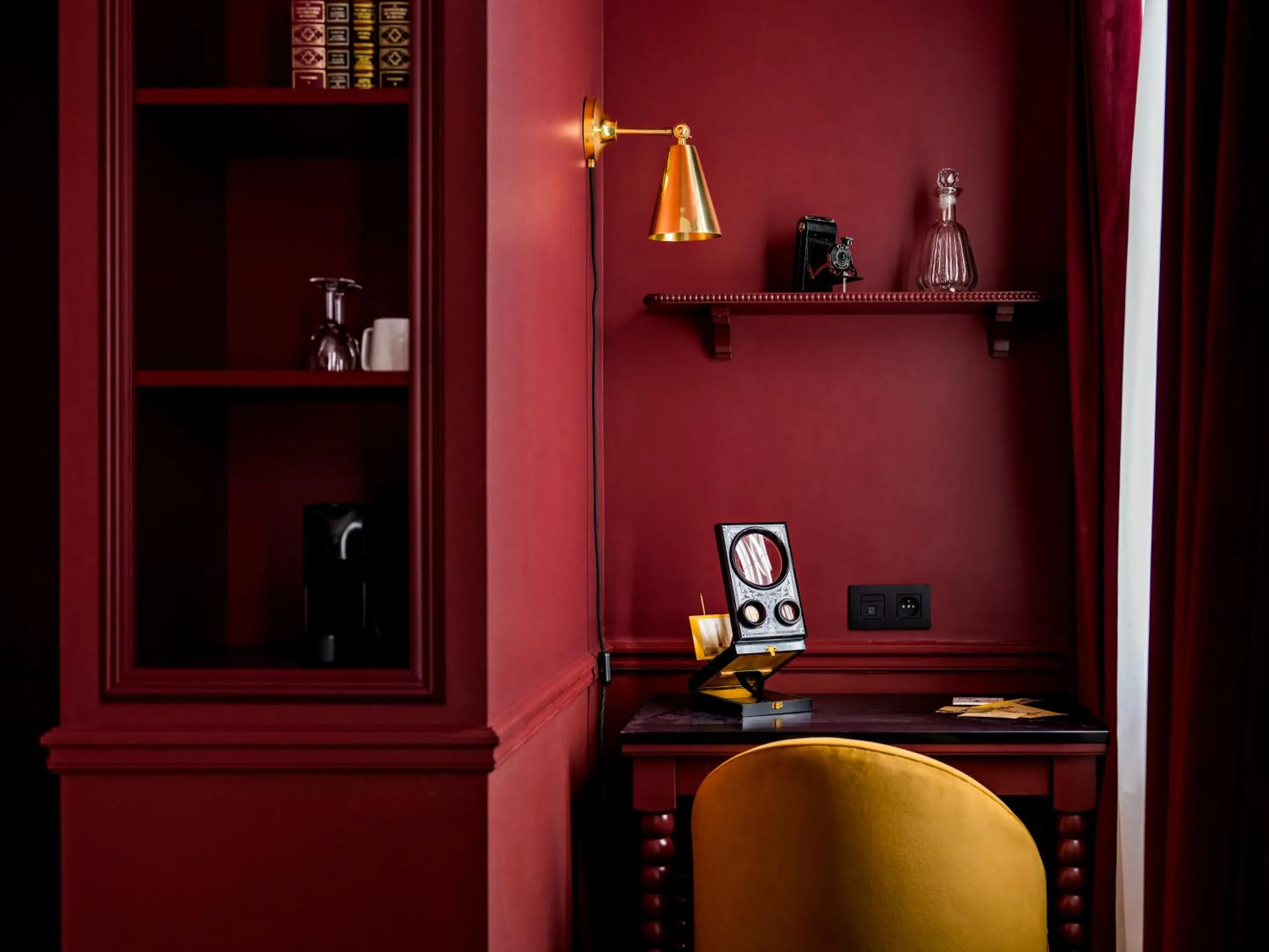 Bedroom in Hotel Duquesne Eiffel
