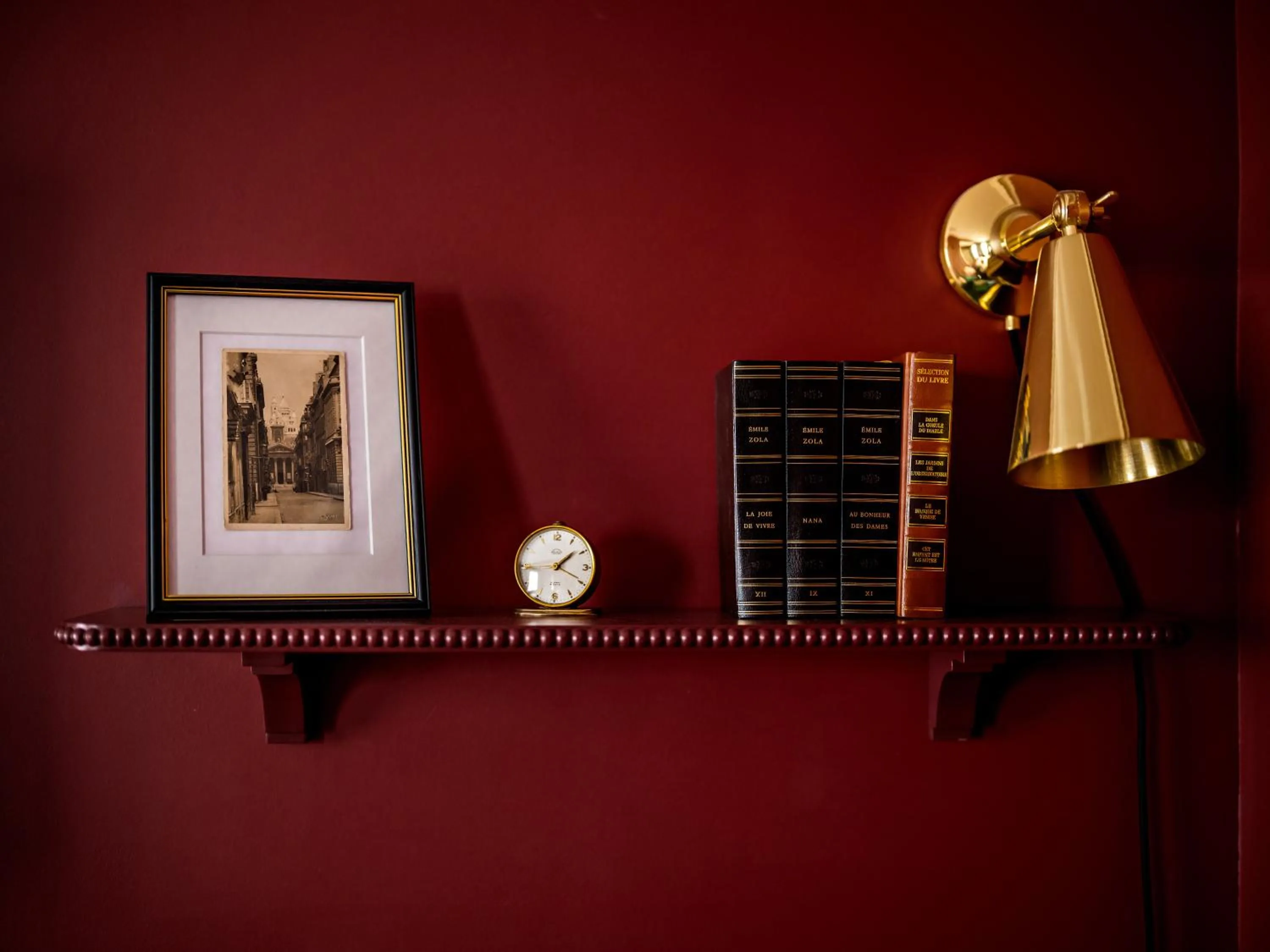 Bedroom in Hotel Duquesne Eiffel