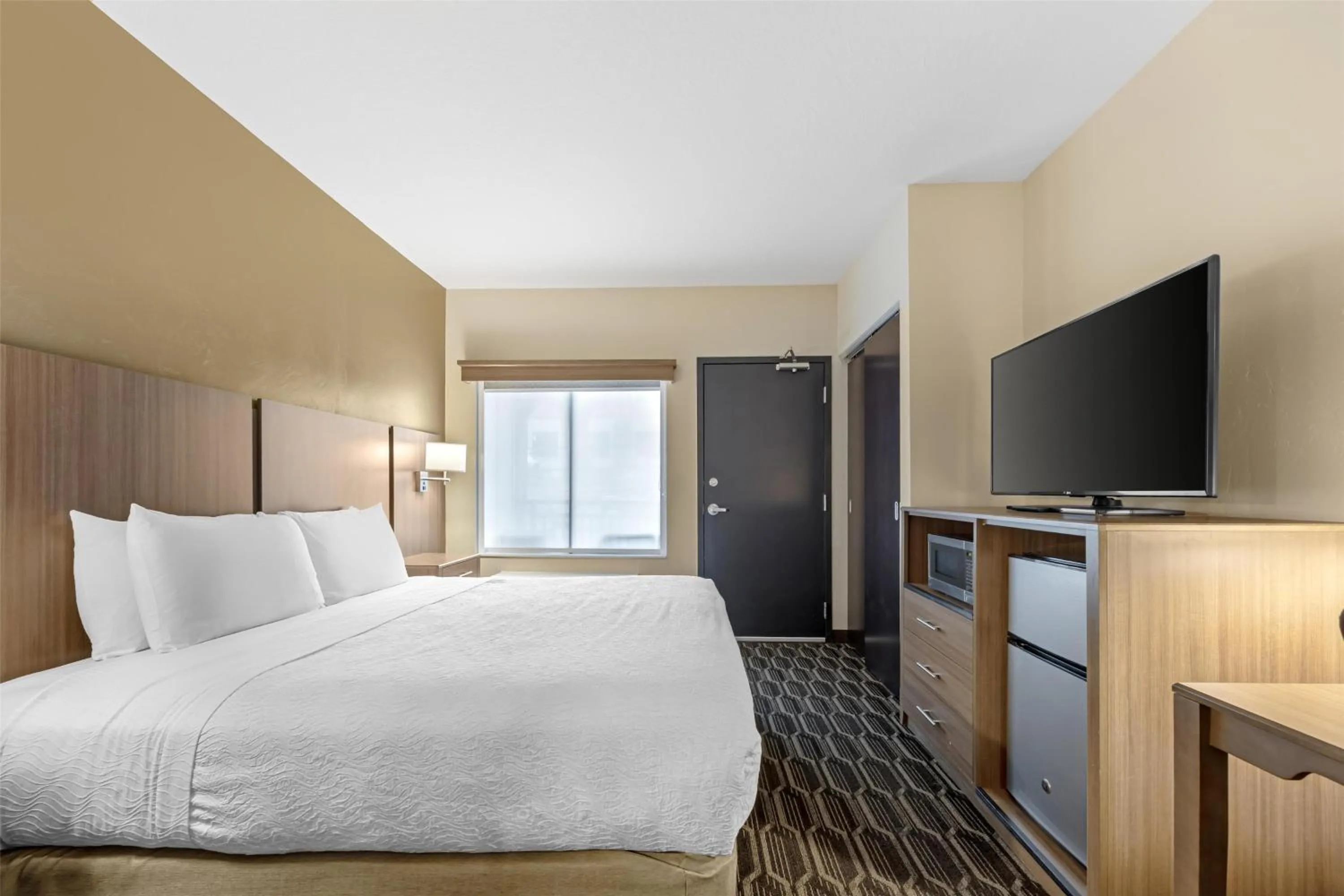 Photo of the whole room, Bed in Best Western Plus Zion Canyon Inn & Suites