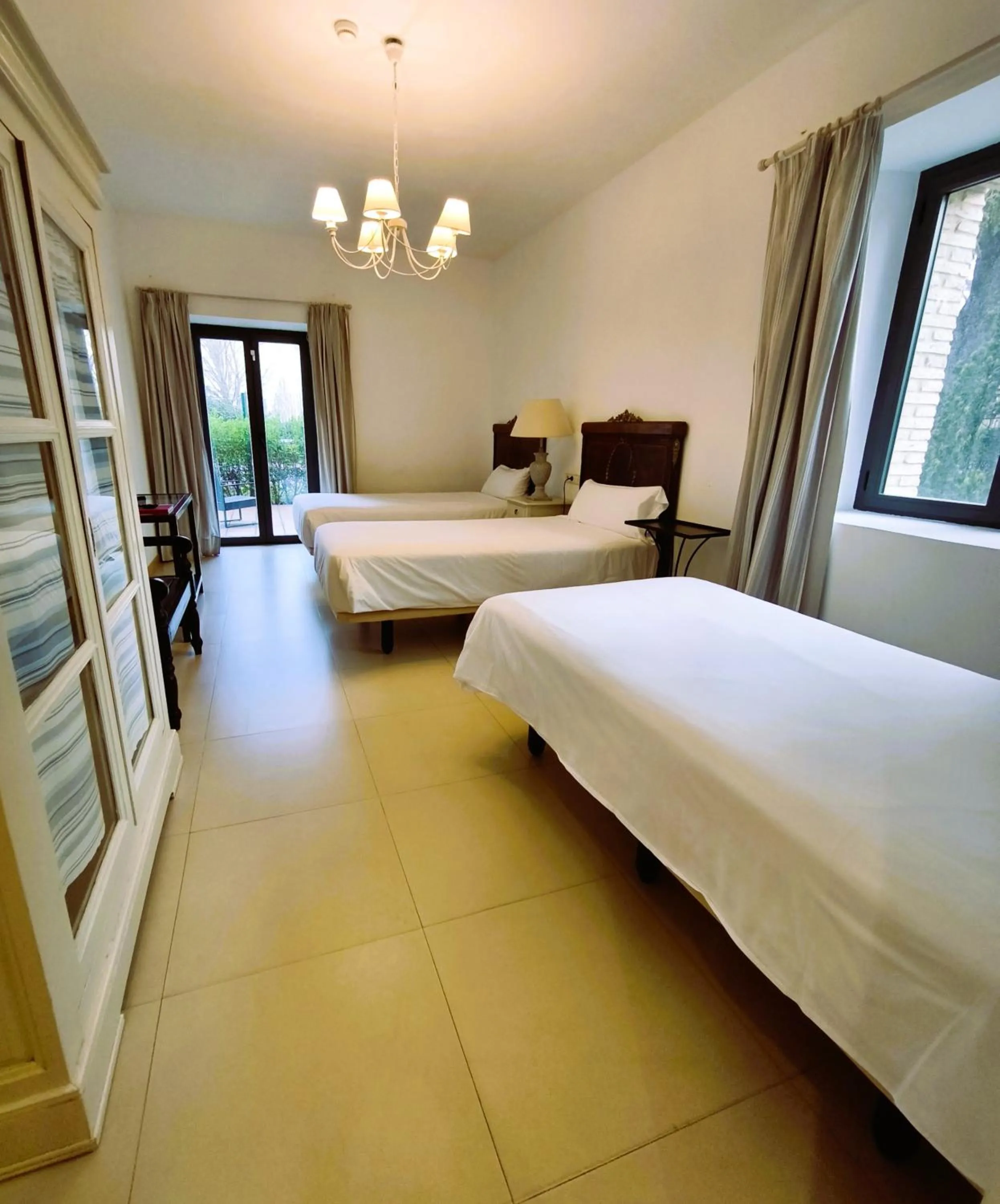 Bed in Hotel VillaMarcilla