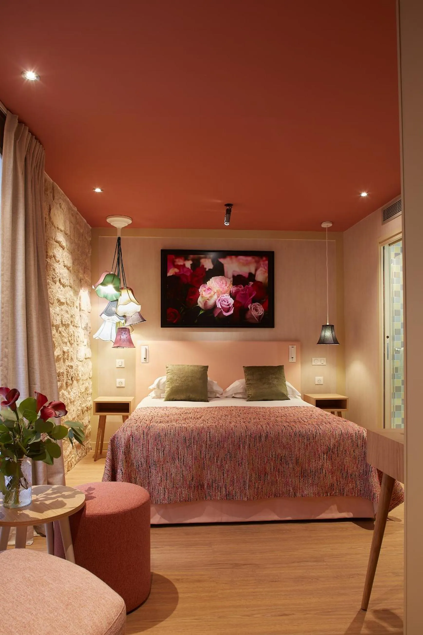 Bed in Hotel Atmospheres