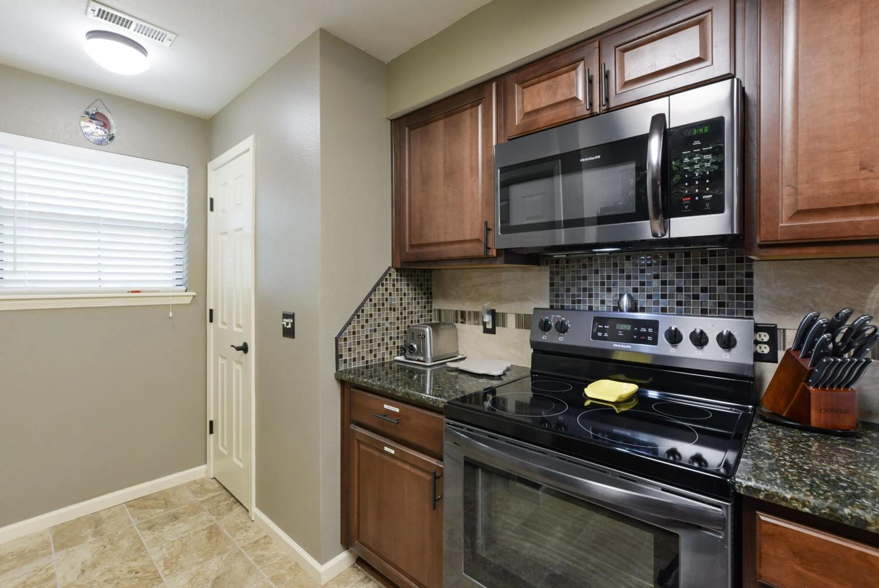 Luxury Condos at Thousand Hills - Heart of Branson - Beautifully remodeled - Spacious and Affordable