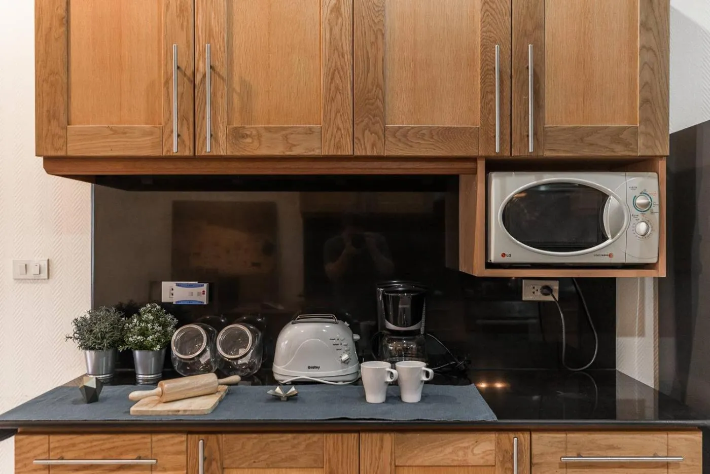 Kitchen or kitchenette in AnB poolvilla 2BR with private beach in pratamnak