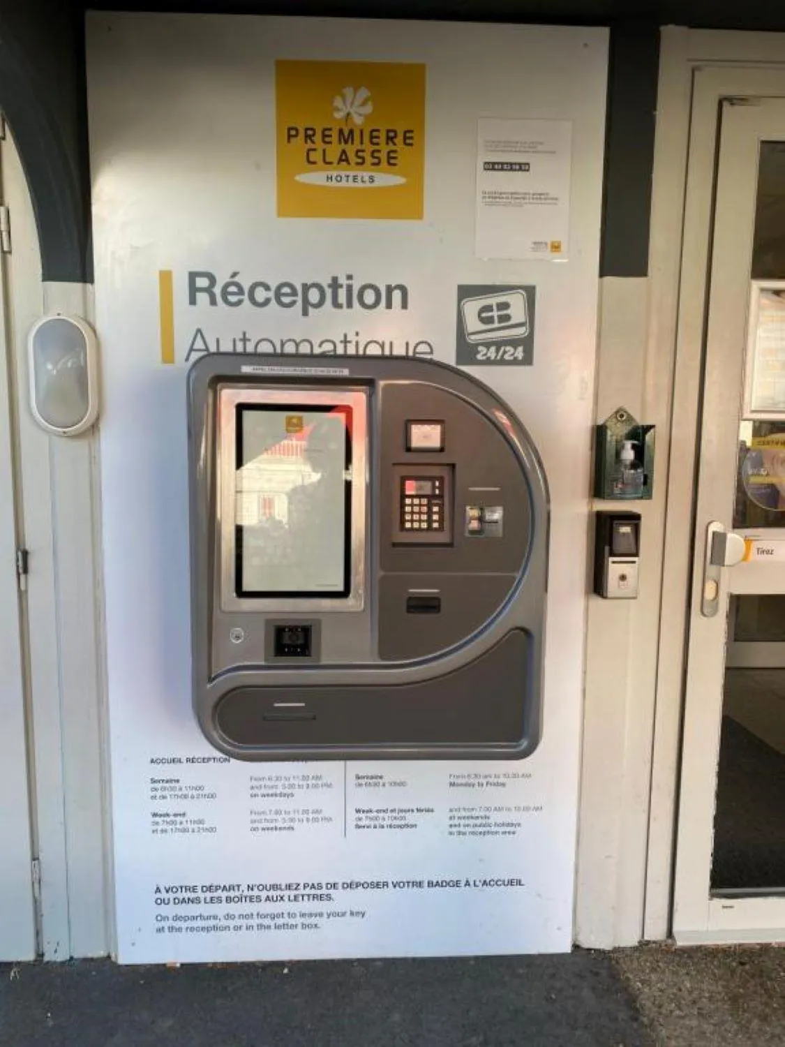 Property building in Premiere Classe Creil - Villers Saint Paul