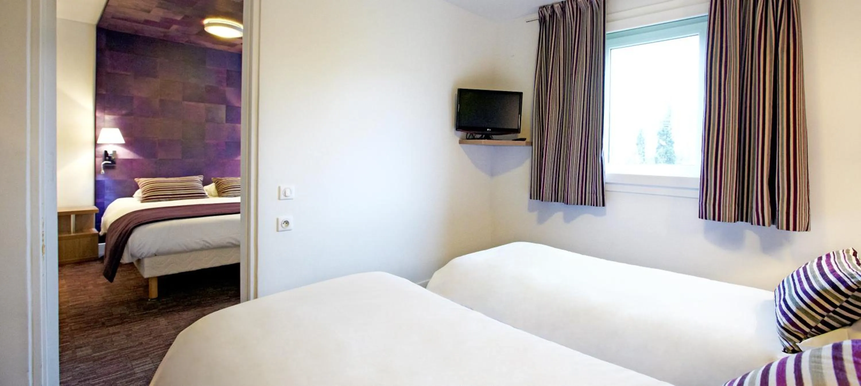 Day, Bed in Kyriad Valence Nord Bourg-Les-Valence