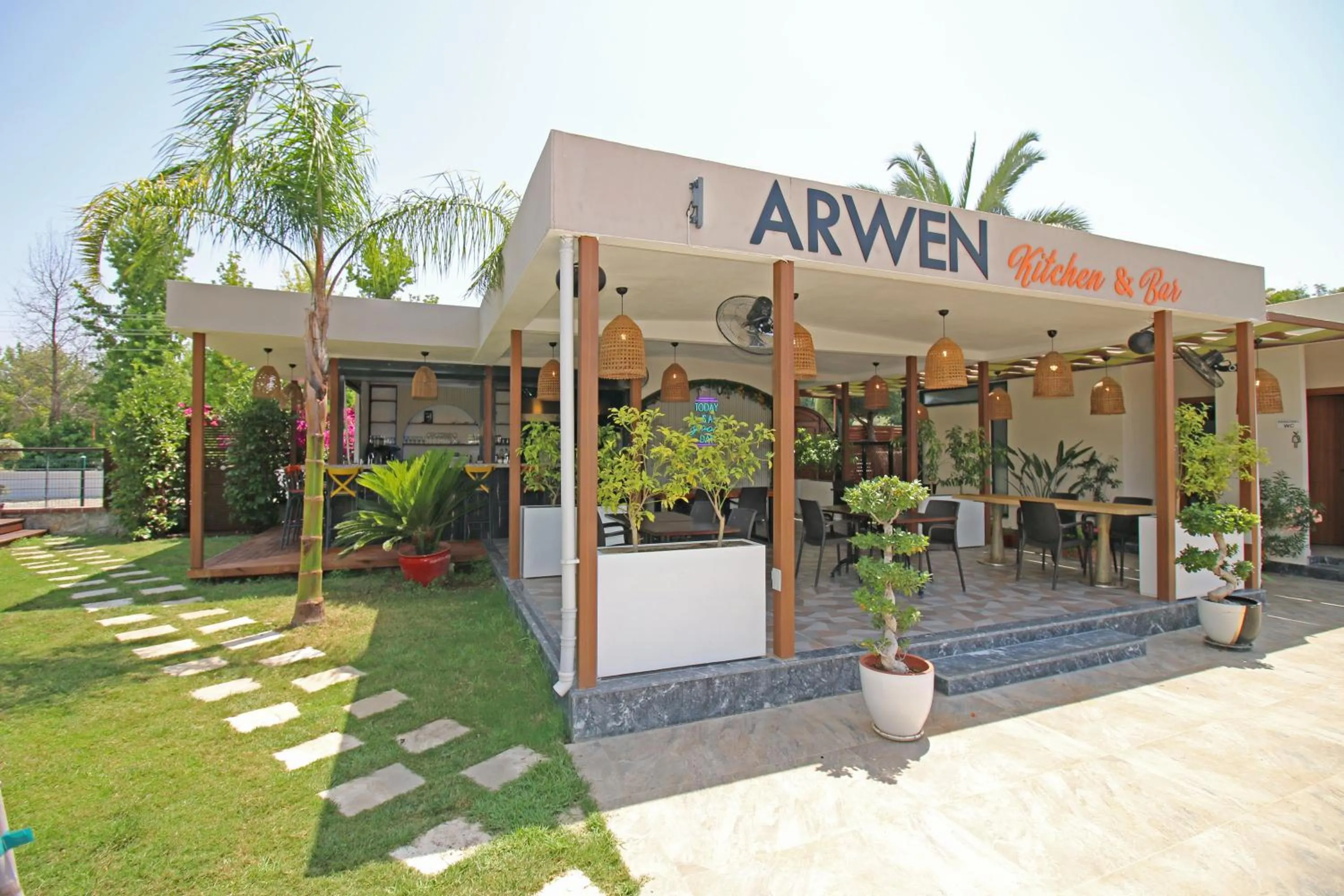 Breakfast in Arwen Hotel