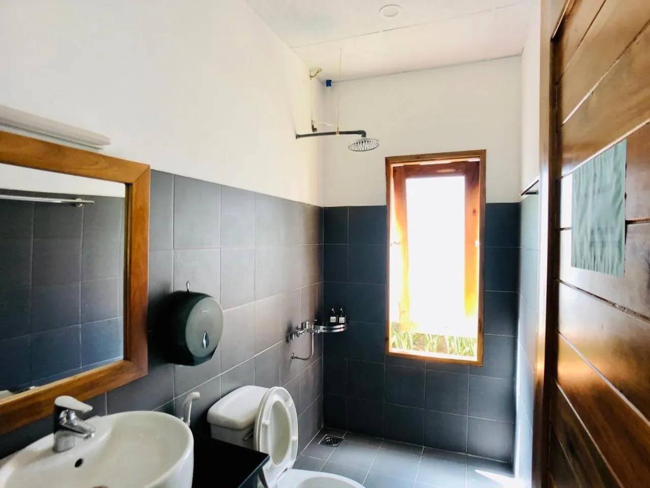 Toilet in LANGCHIA HOME