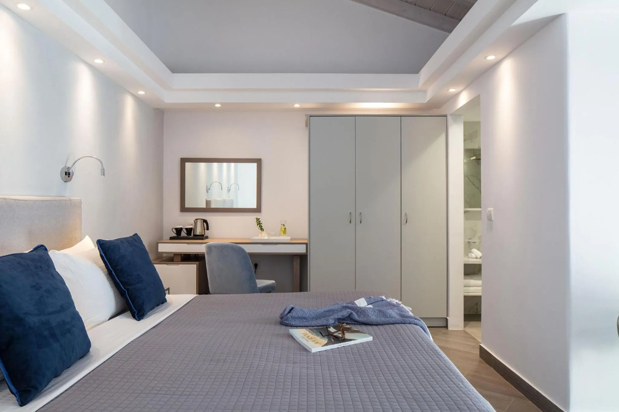 Bed in ALKINOI RESORT AND SPA