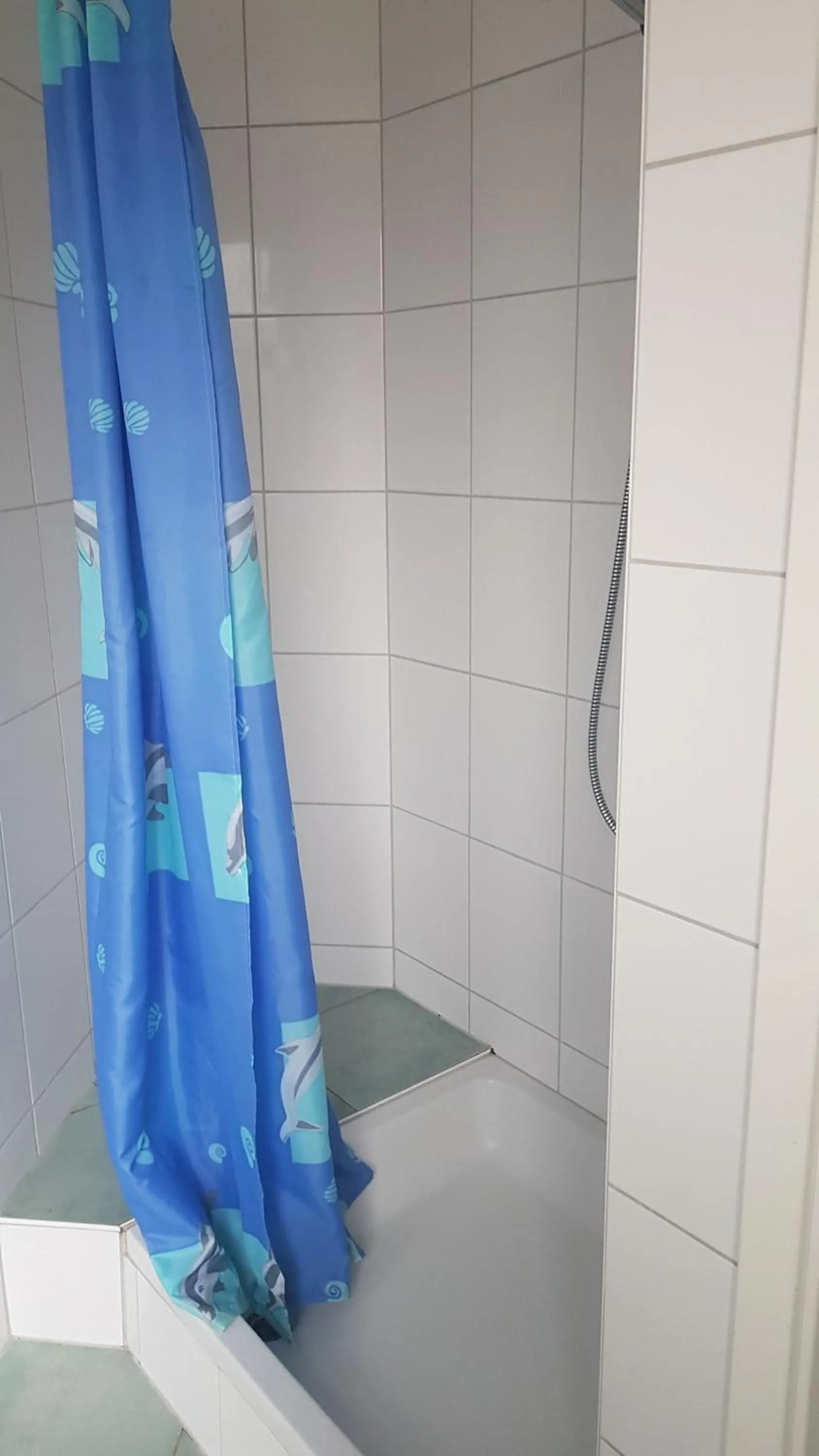 Shower in Flensburg City - 24h