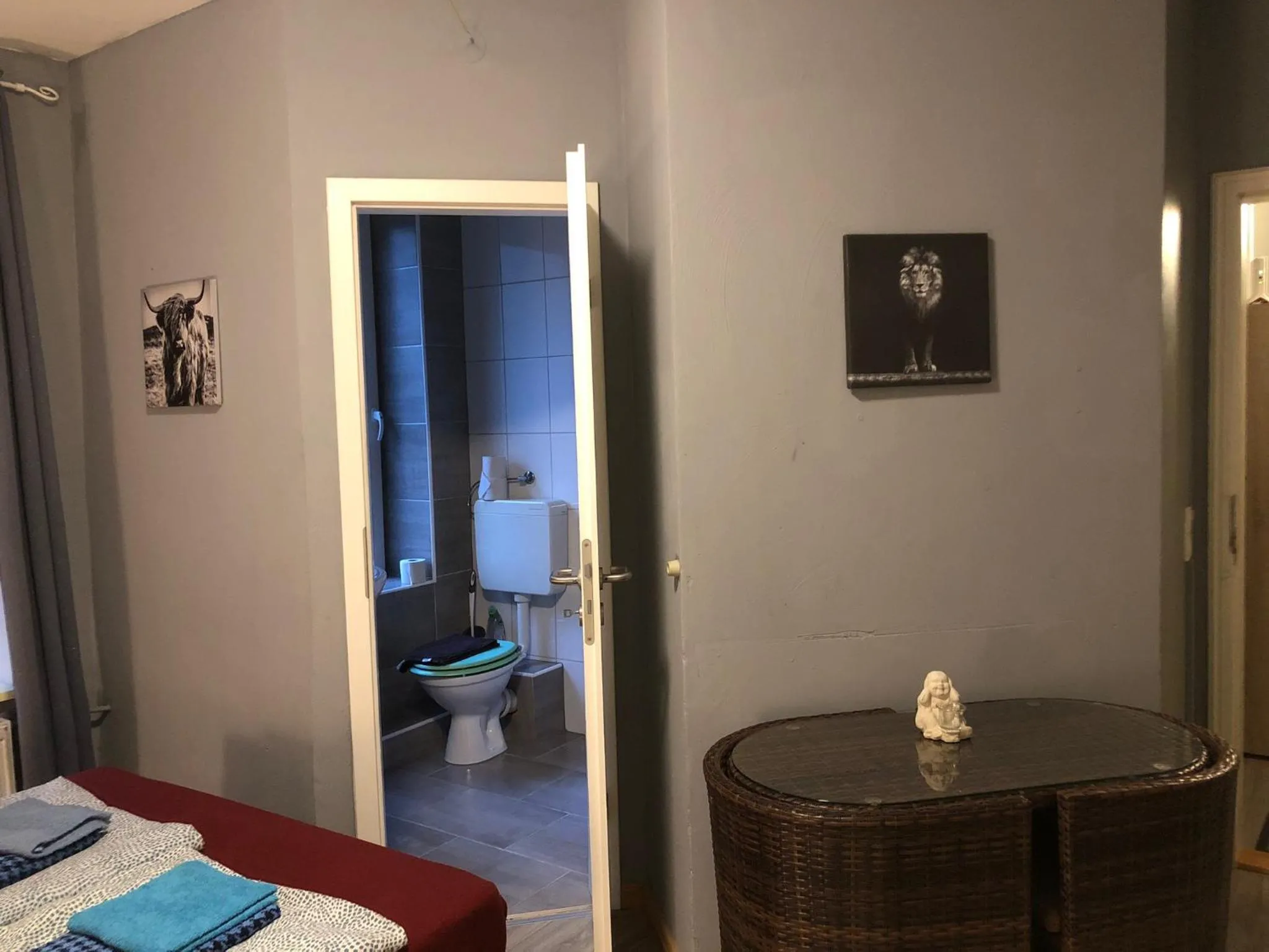 Toilet, Bed in Flensburg City - 24h