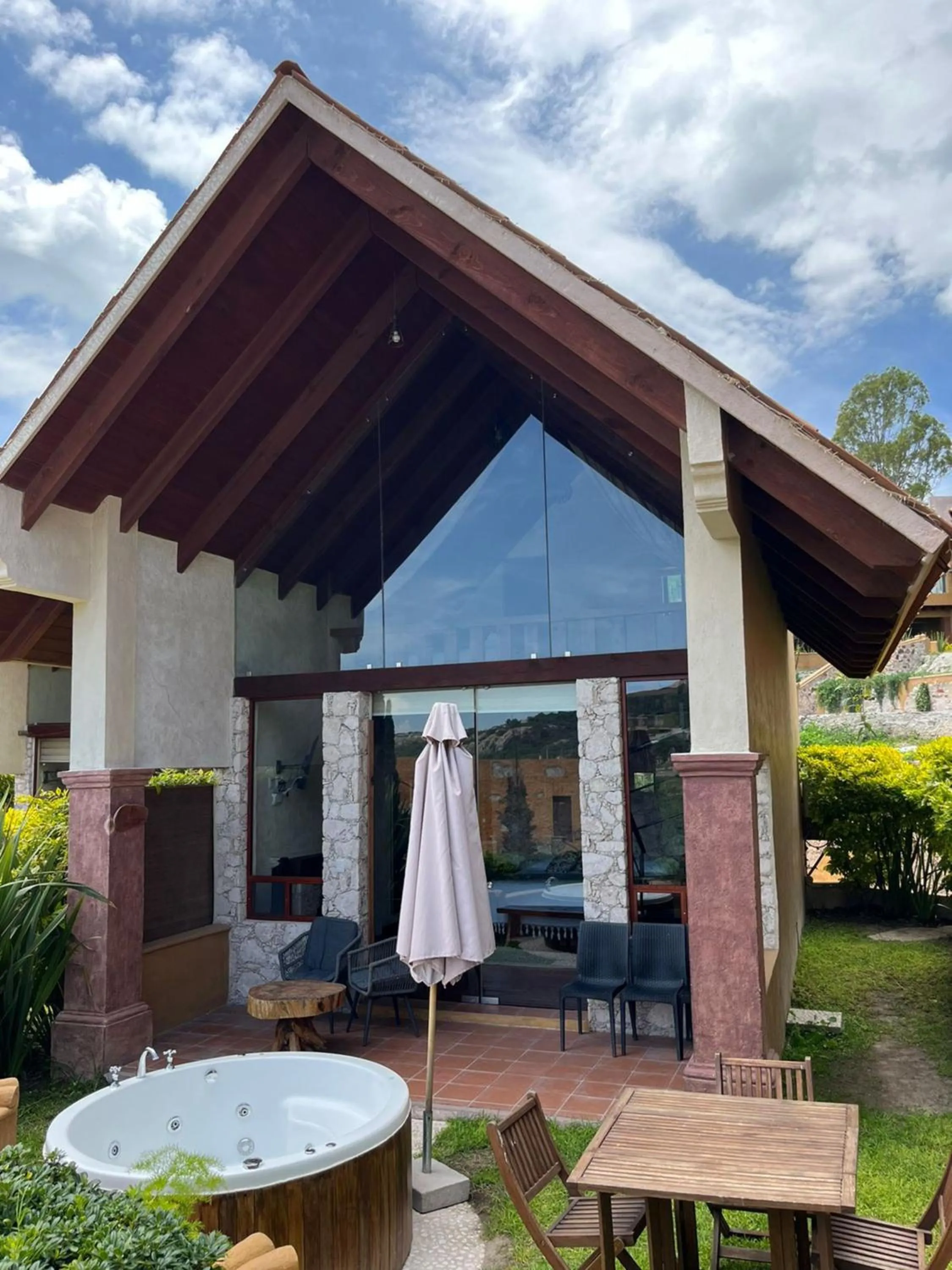 Chalet Master in Zidada Hotel and Chalets