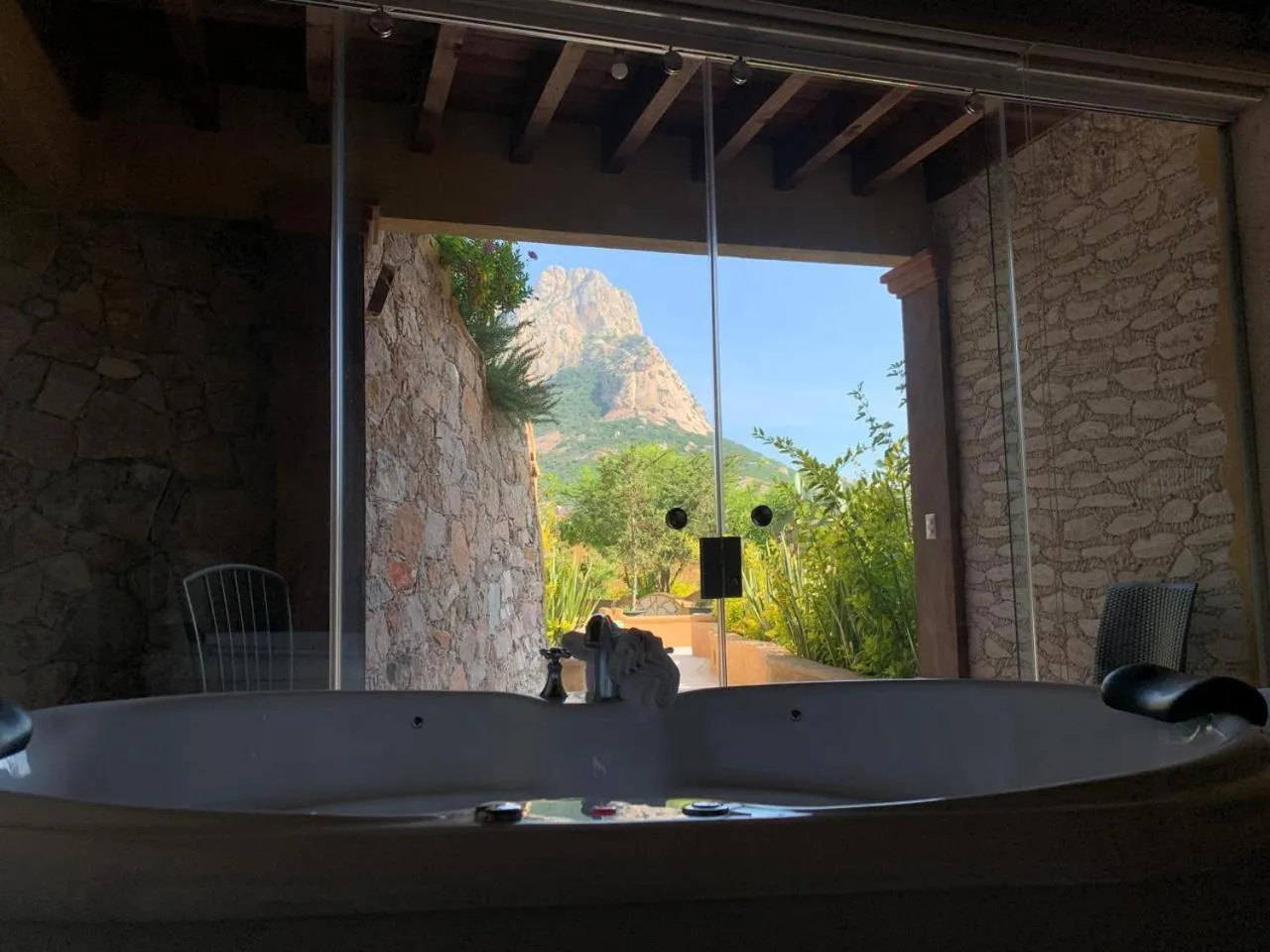 Hot Tub in Zidada Hotel and Chalets