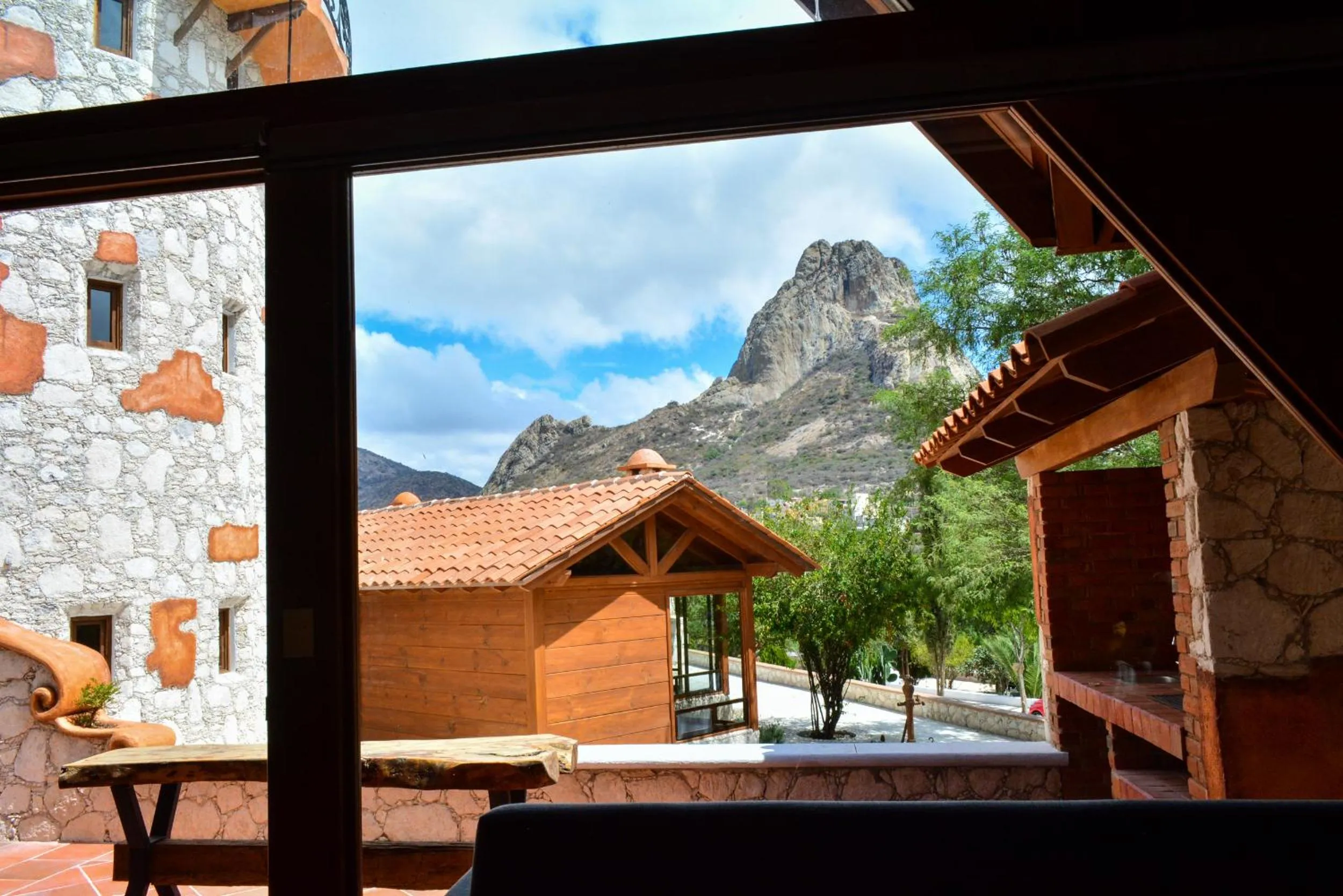 BBQ facilities in Zidada Hotel and Chalets