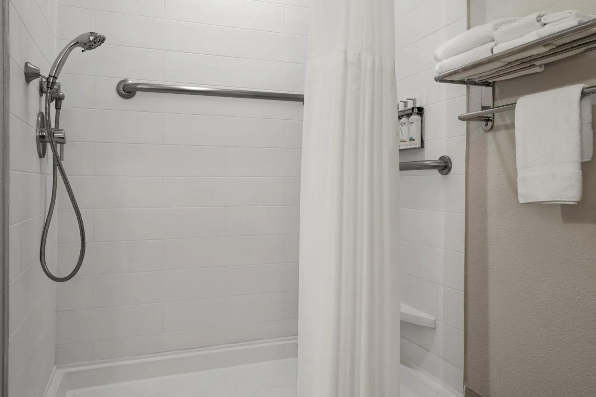 Bathroom in Holiday Inn Express St. Petersburg North / I-275 by IHG