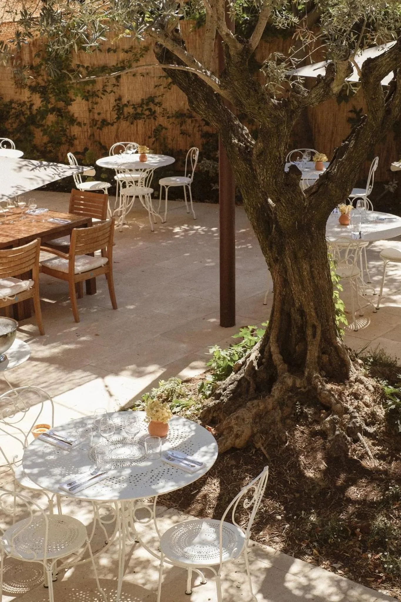 Property building in Le Moulin, Lourmarin, a Beaumier Hotel