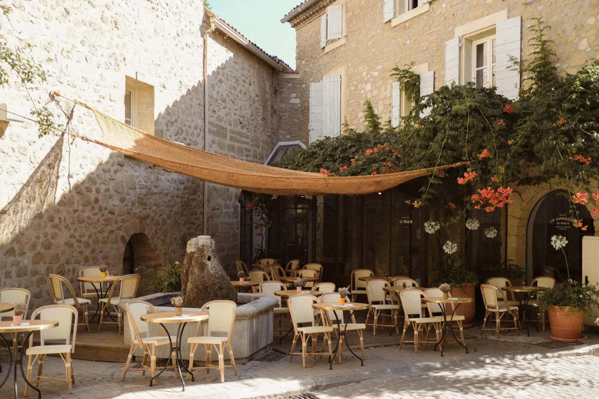 Property building in Le Moulin, Lourmarin, a Beaumier Hotel