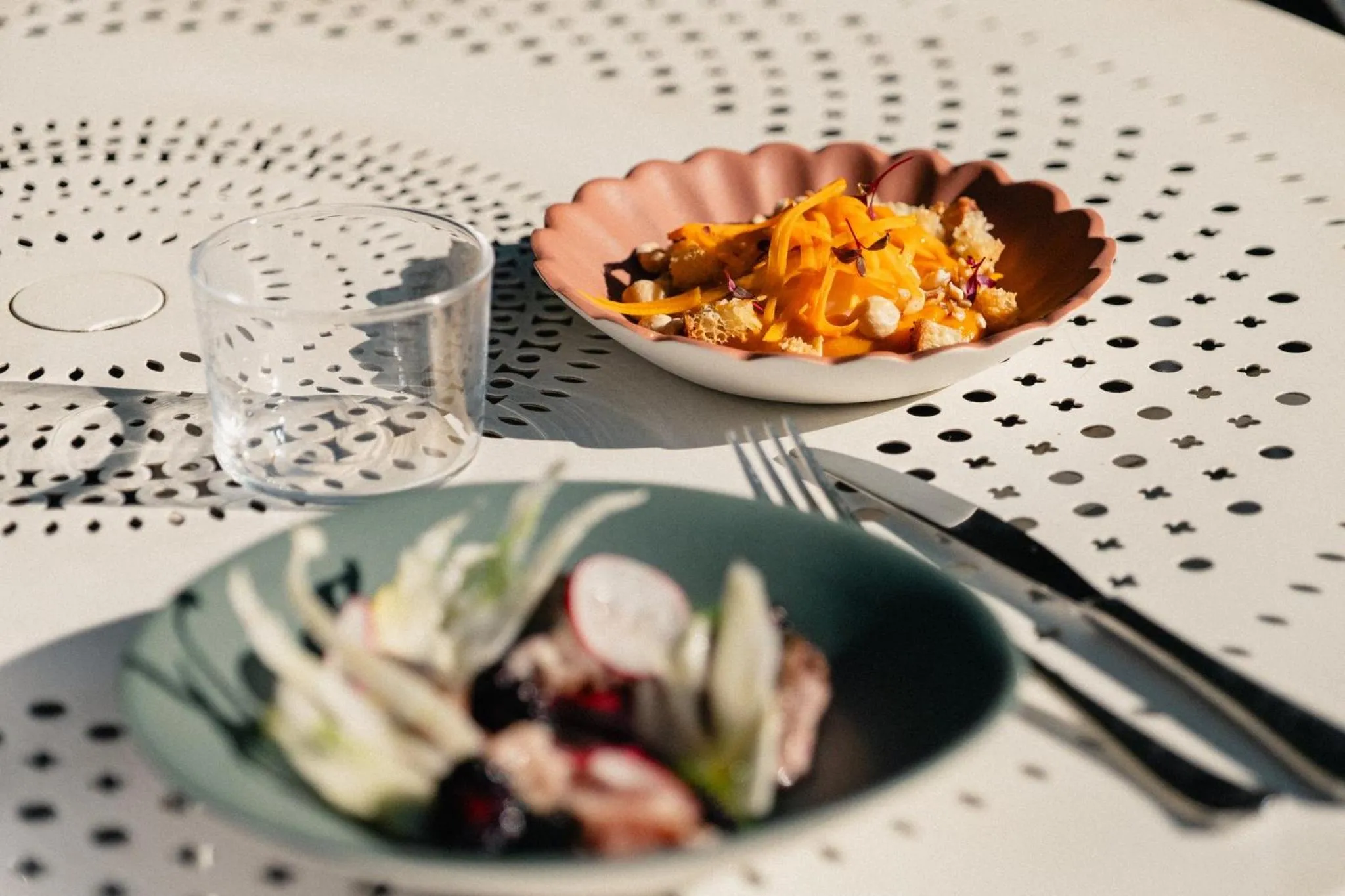 Restaurant/places to eat in Le Moulin, Lourmarin, a Beaumier Hotel