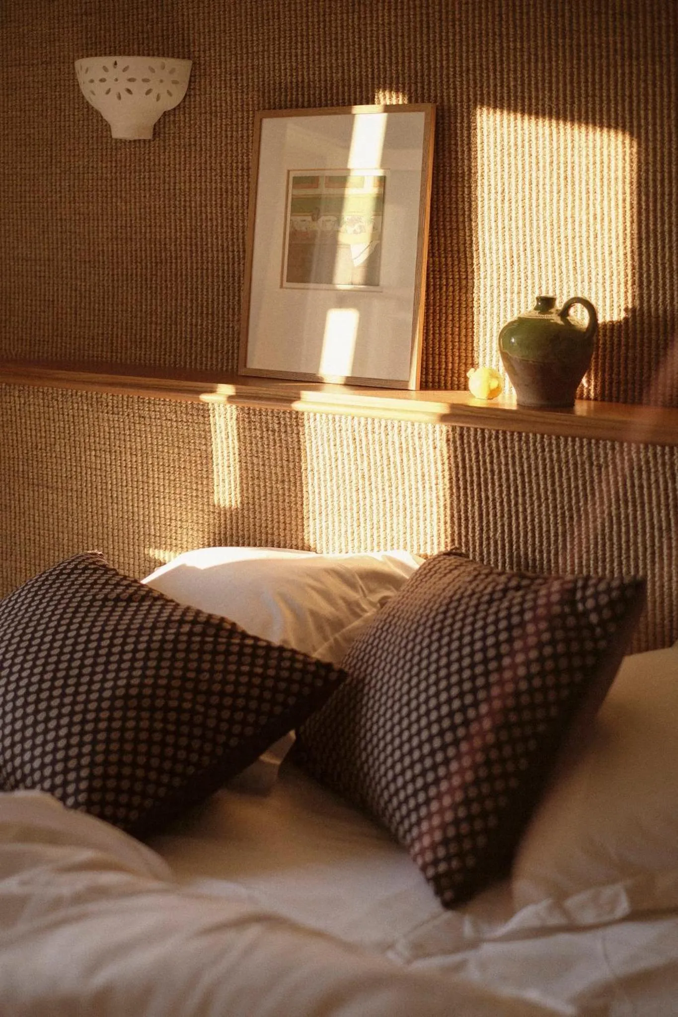 Bedroom, Bed in Le Moulin, Lourmarin, a Beaumier Hotel