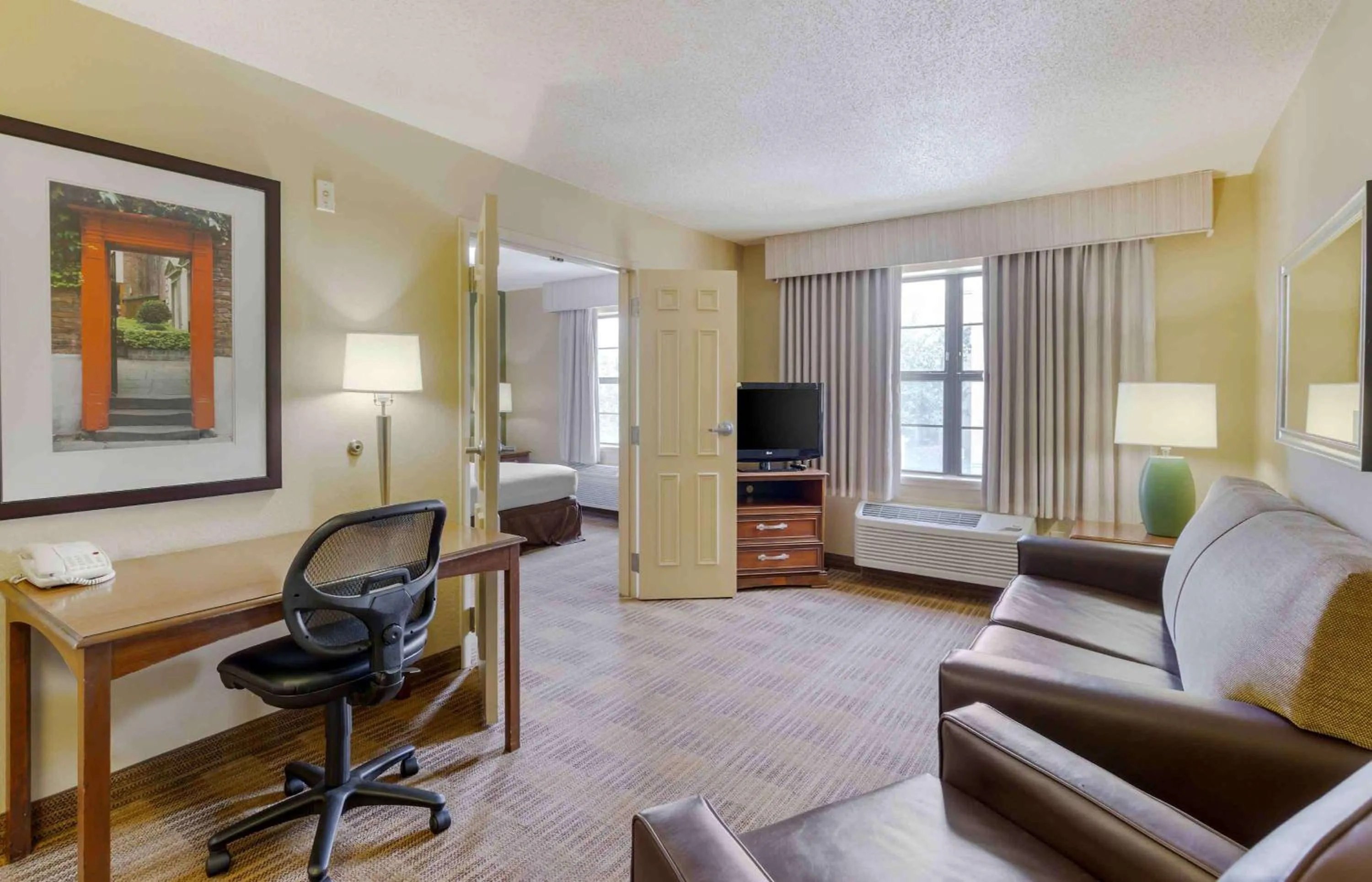 Bedroom in Extended Stay America Suites - Fayetteville - Fort Bragg