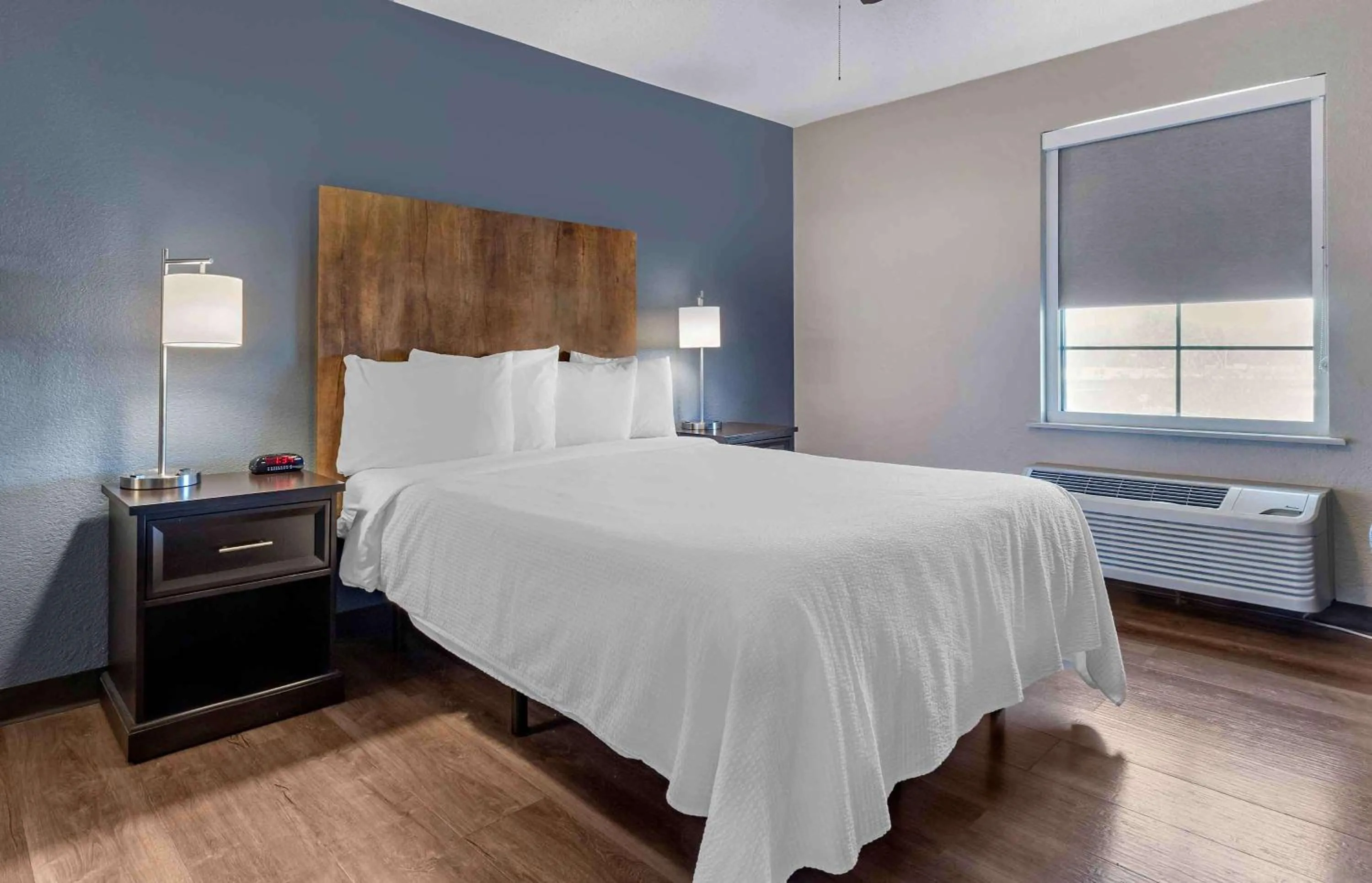 Bedroom, Bed in Extended Stay America Premier Suites - Charlotte - Pineville - Pineville Matthews Rd.