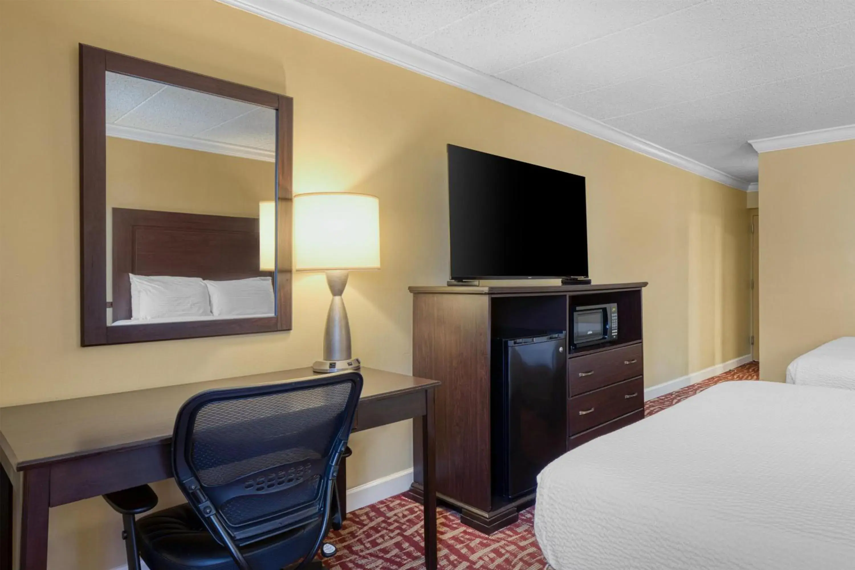 Queen Room with Two Queen Beds - Non-Smoking in Best Western Plus Wilkes Barre Center City Queen Room with Two Queen Beds - Non-Smoking in Best Western Plus Wilkes Barre Center City
