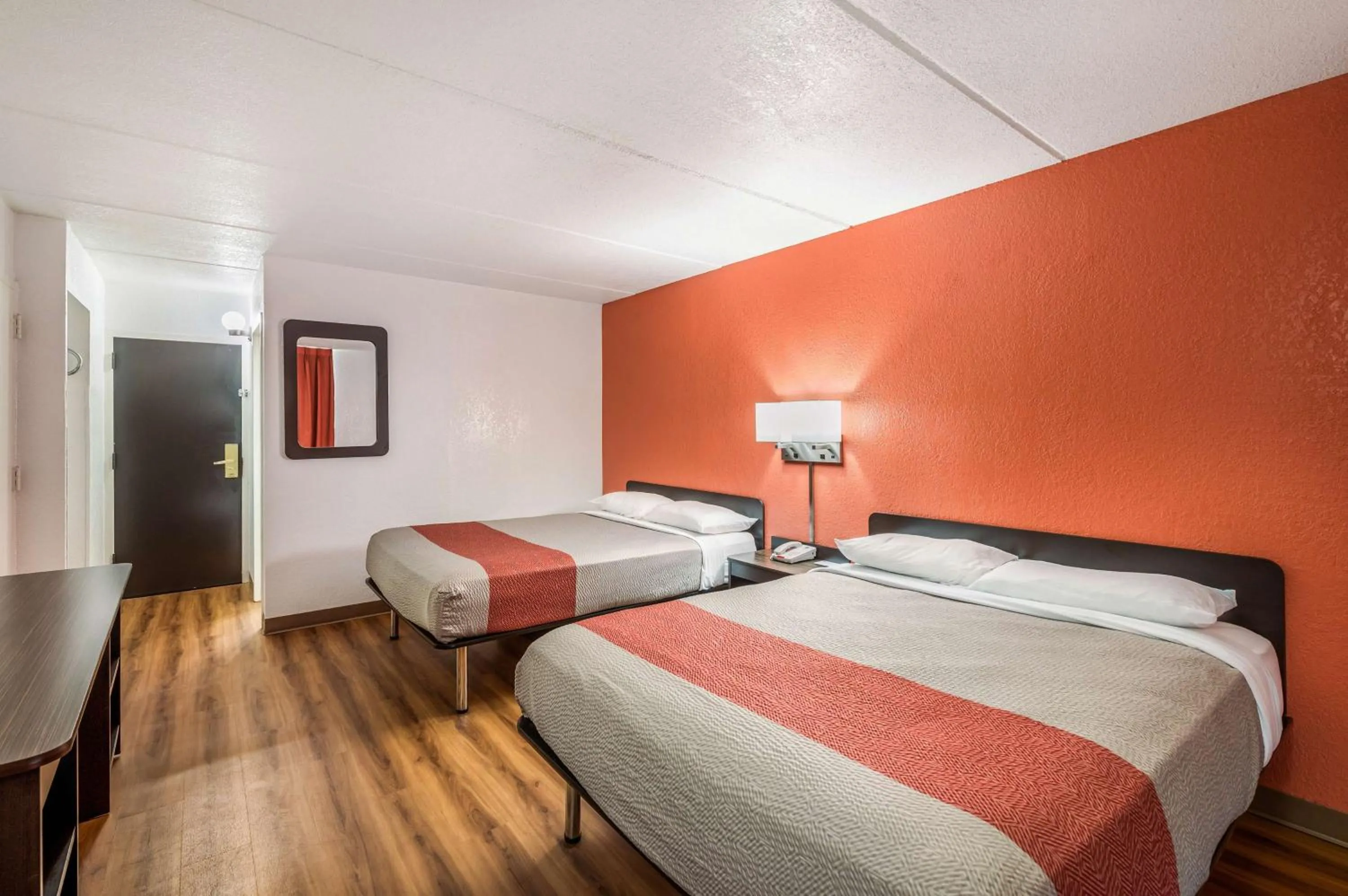 Photo of the whole room, Bed in Motel 6-Henderson, TX