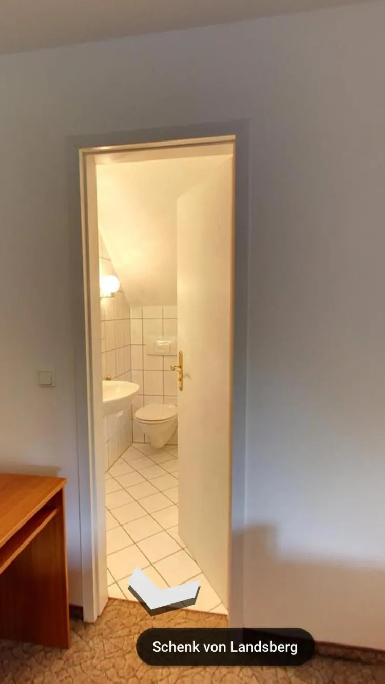 Shower in Hotel & Restaurant Schenk von Landsberg