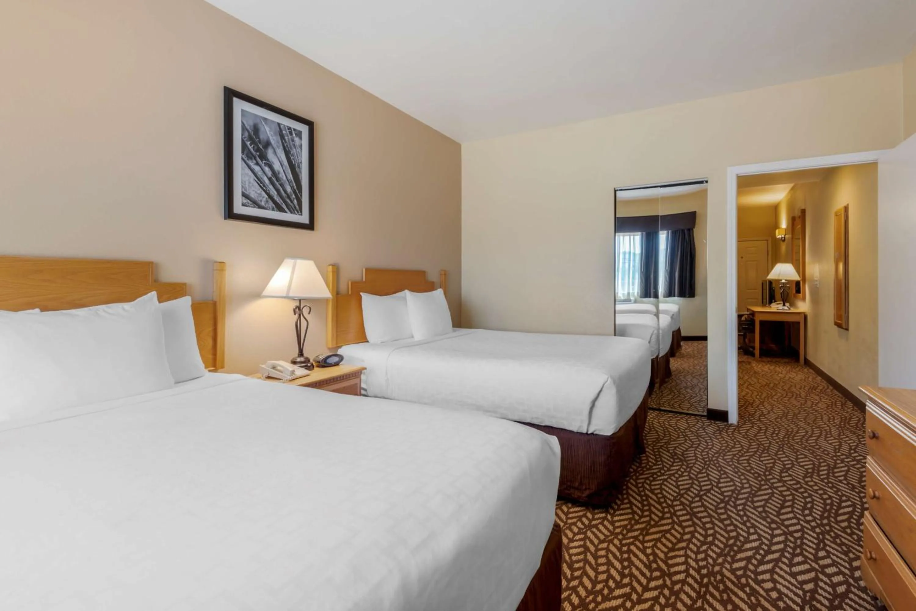 Photo of the whole room in Best Western Turquoise Inn & Suites