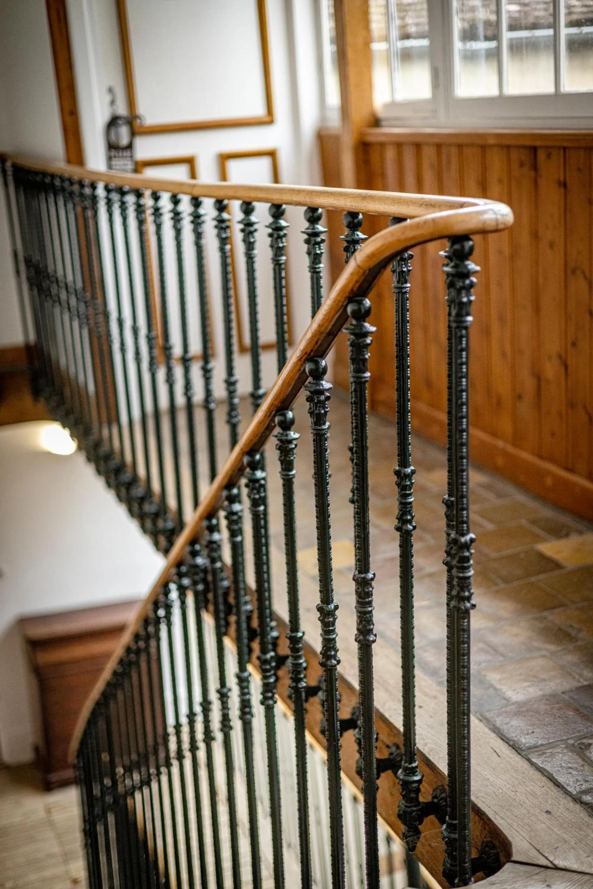 Bedroom in Hôtel des Tonneliers
