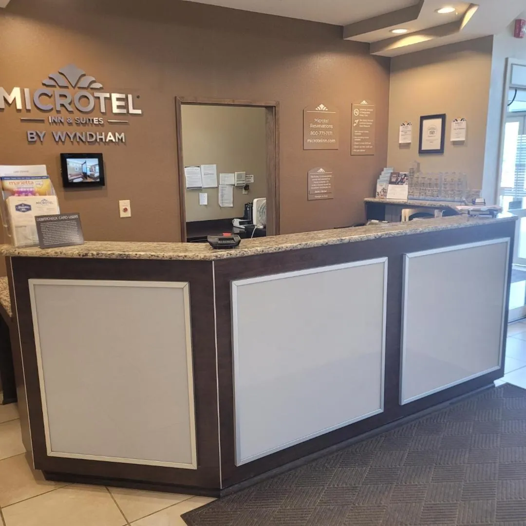 Microtel Inn & Suites by Wyndham Marietta
