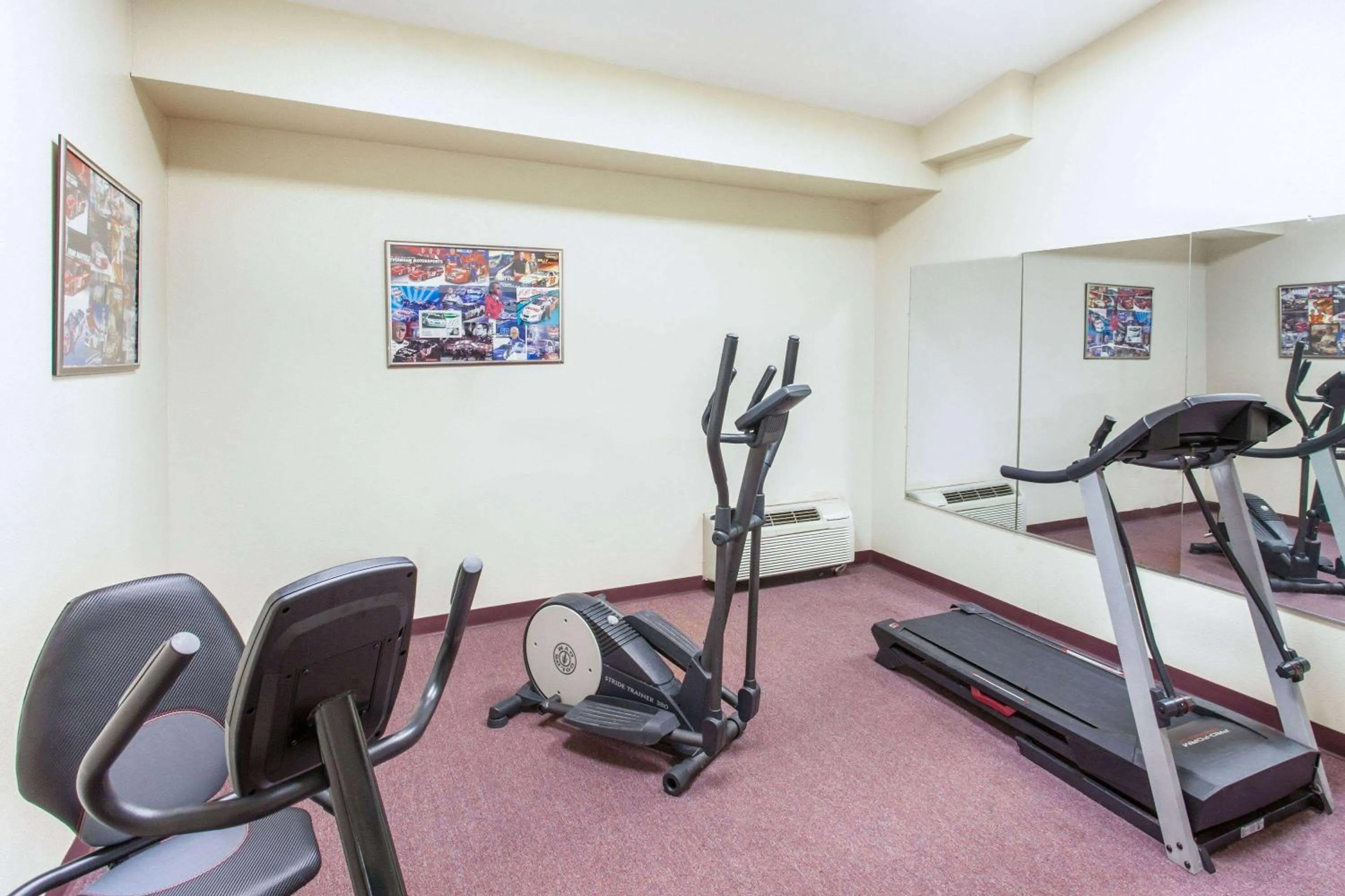 Fitness centre/facilities in Ramada by Wyndham Sparta/At Speedway