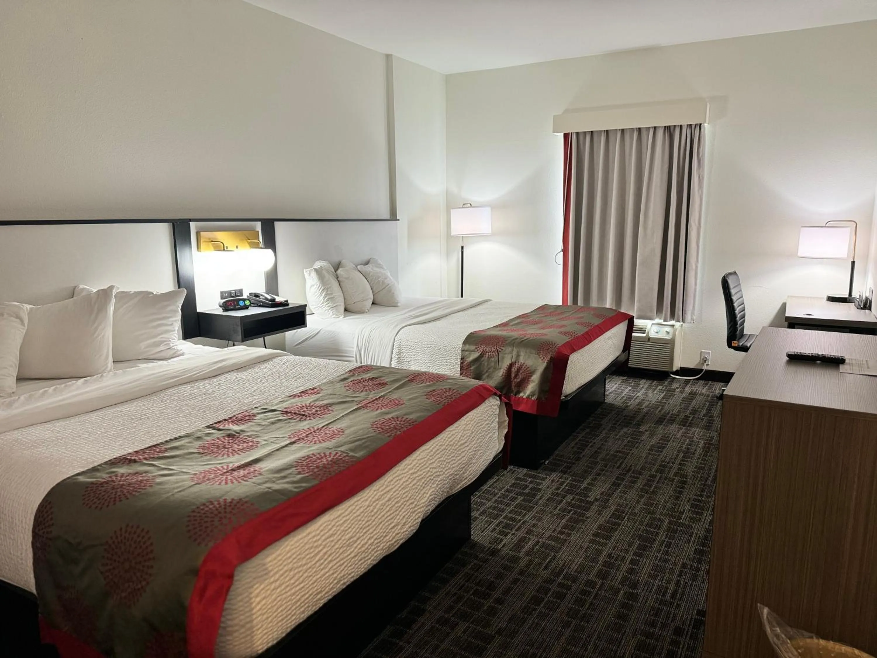 Bed in Ramada by Wyndham Sparta/At Speedway