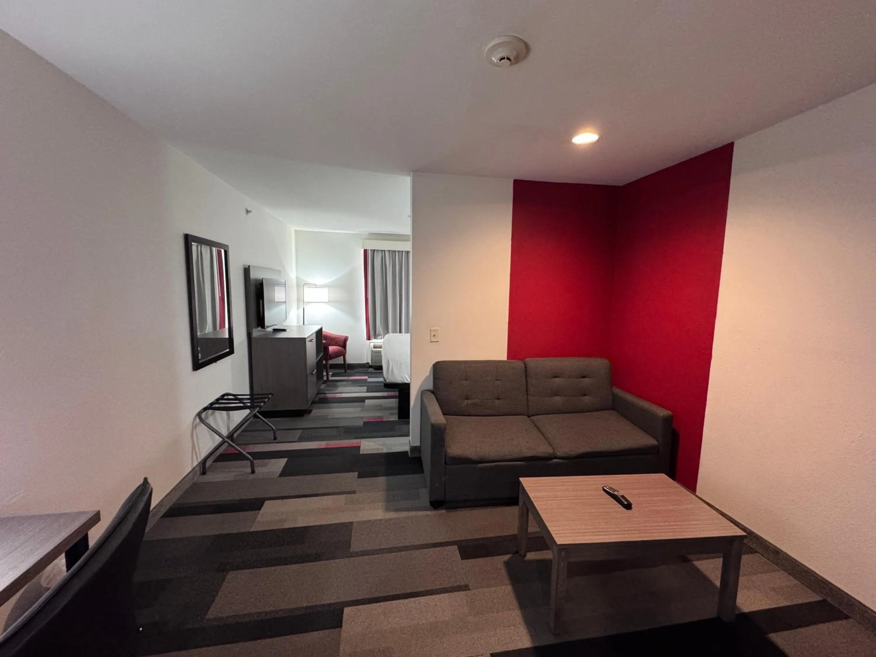 Ramada by Wyndham Sparta/At Speedway