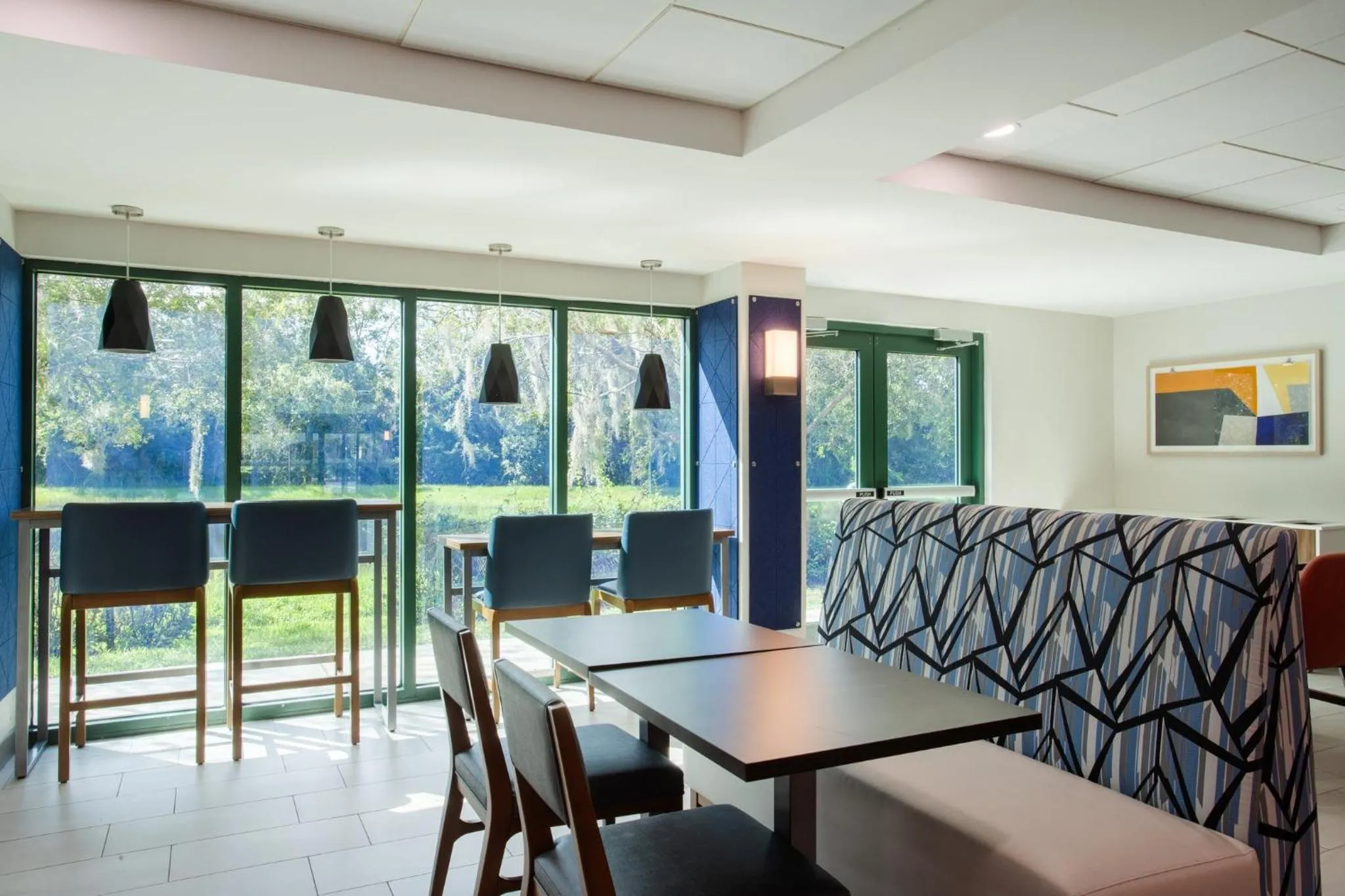 Breakfast in Holiday Inn Express & Suites Bradenton East-Lakewood Ranch by IHG