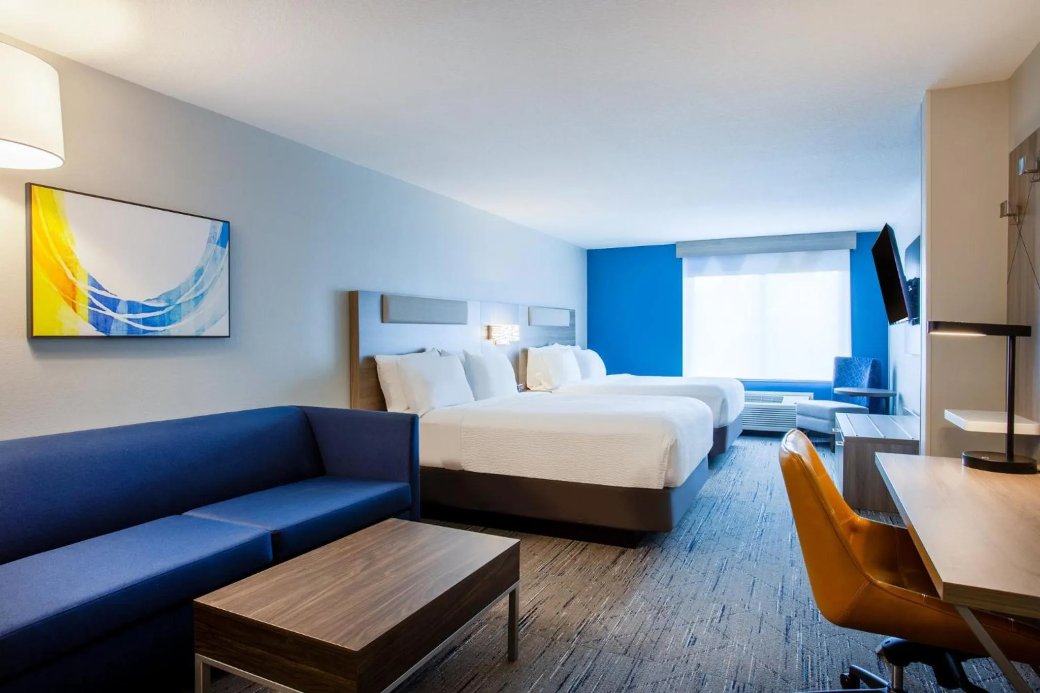 Photo of the whole room, Bed in Holiday Inn Express & Suites Bradenton East-Lakewood Ranch by IHG