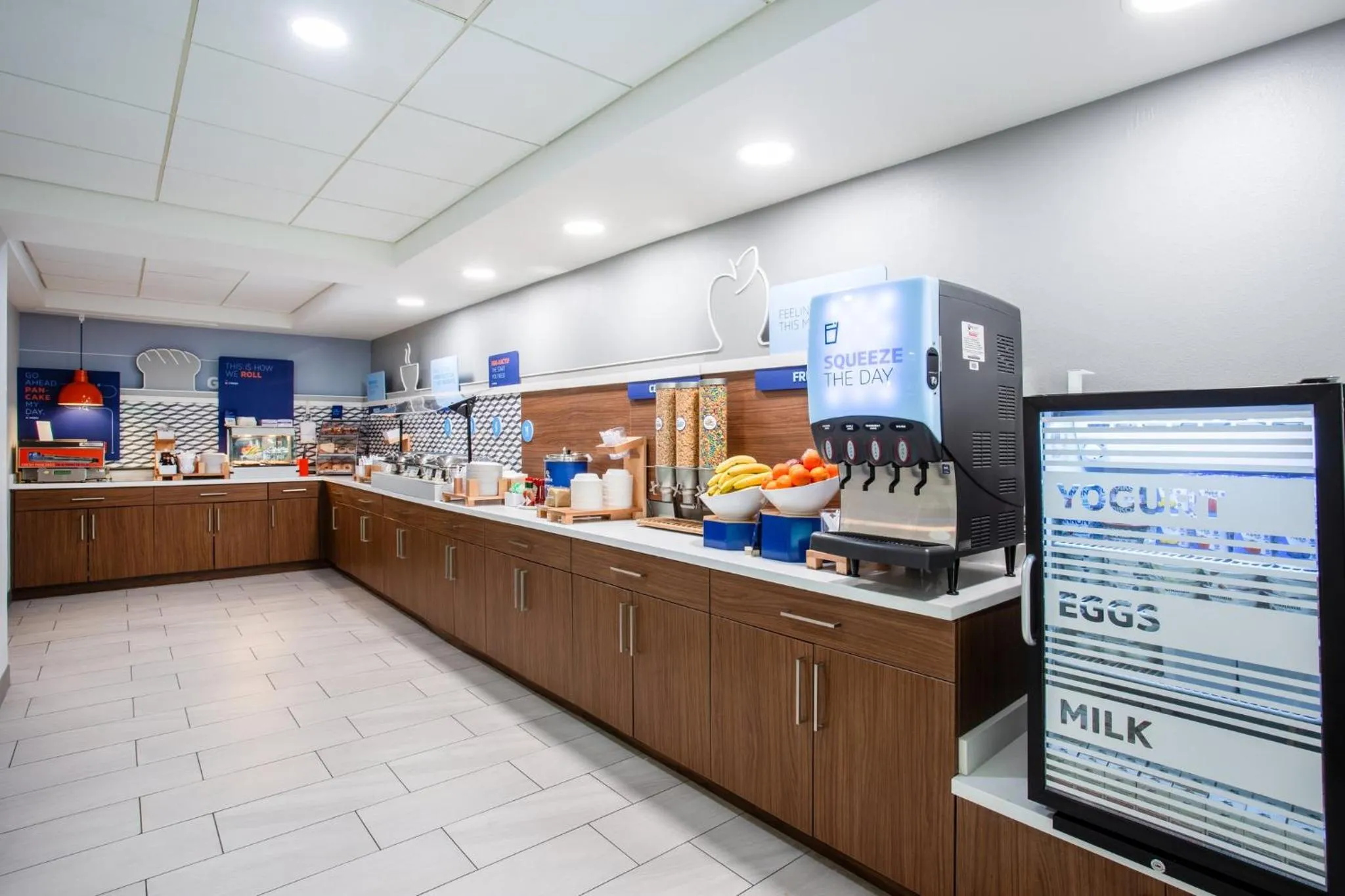 Breakfast in Holiday Inn Express & Suites Bradenton East-Lakewood Ranch by IHG