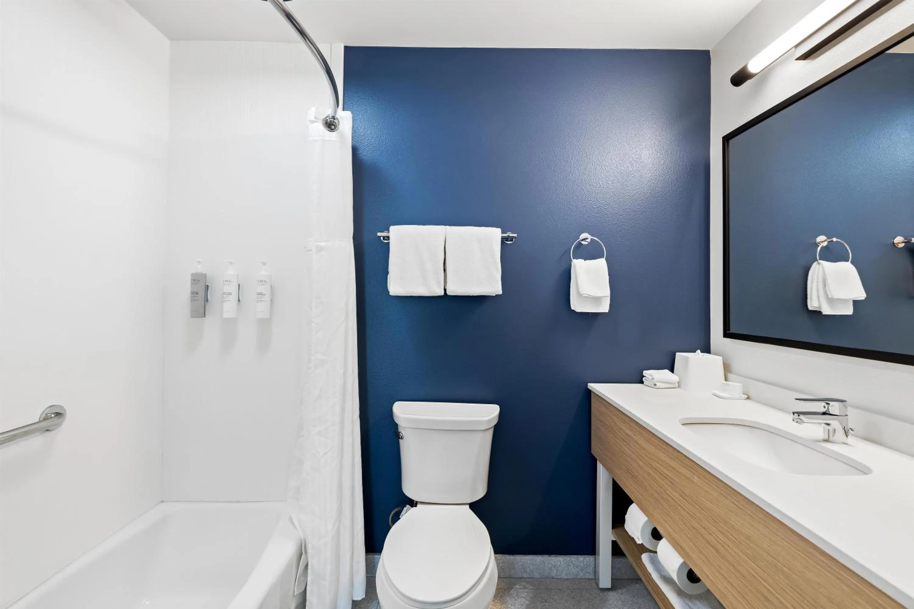 Bathroom in Spark By Hilton Redlands