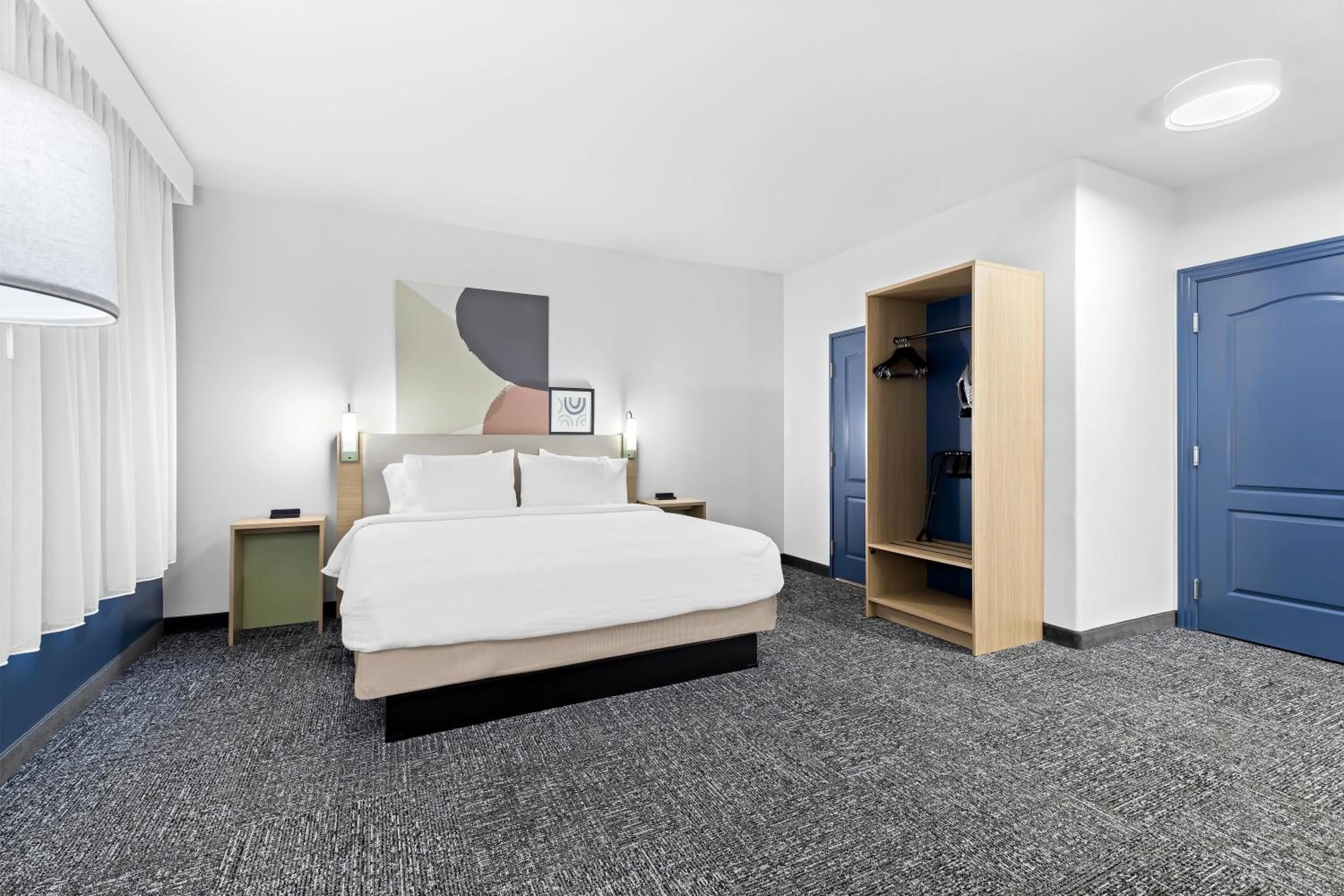 Bed in Spark By Hilton Redlands