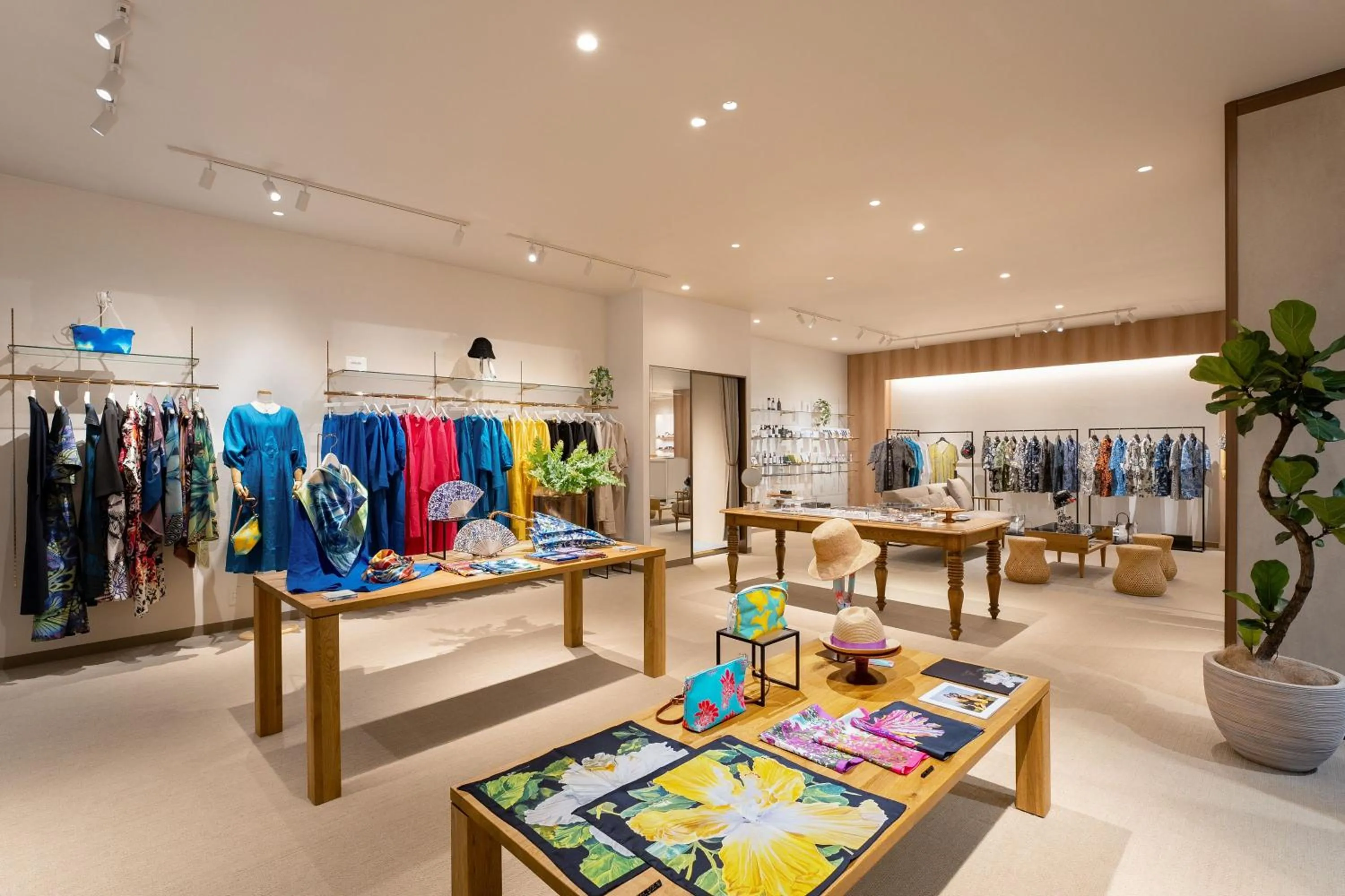 Shopping Area in Okinawa Harborview Hotel