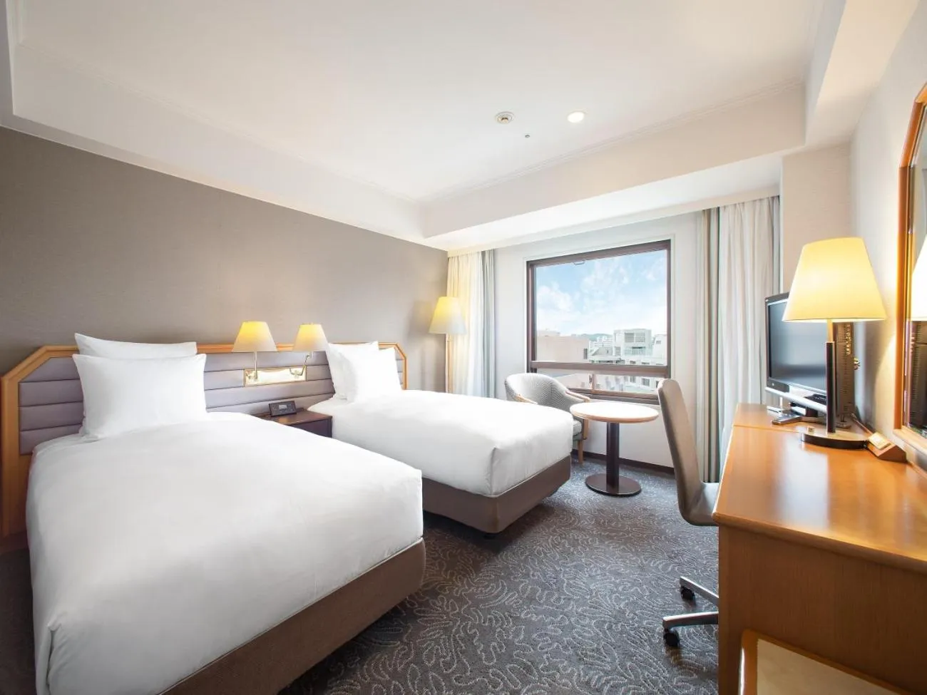 Standard Twin Room - Non-Smoking in Okinawa Harborview Hotel