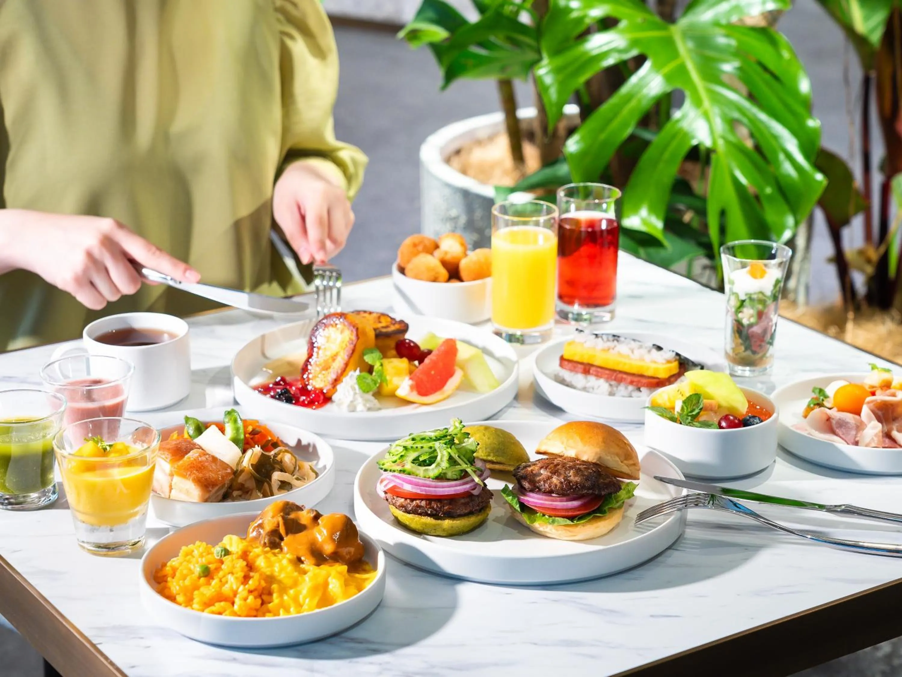 Restaurant/places to eat in Okinawa Harborview Hotel