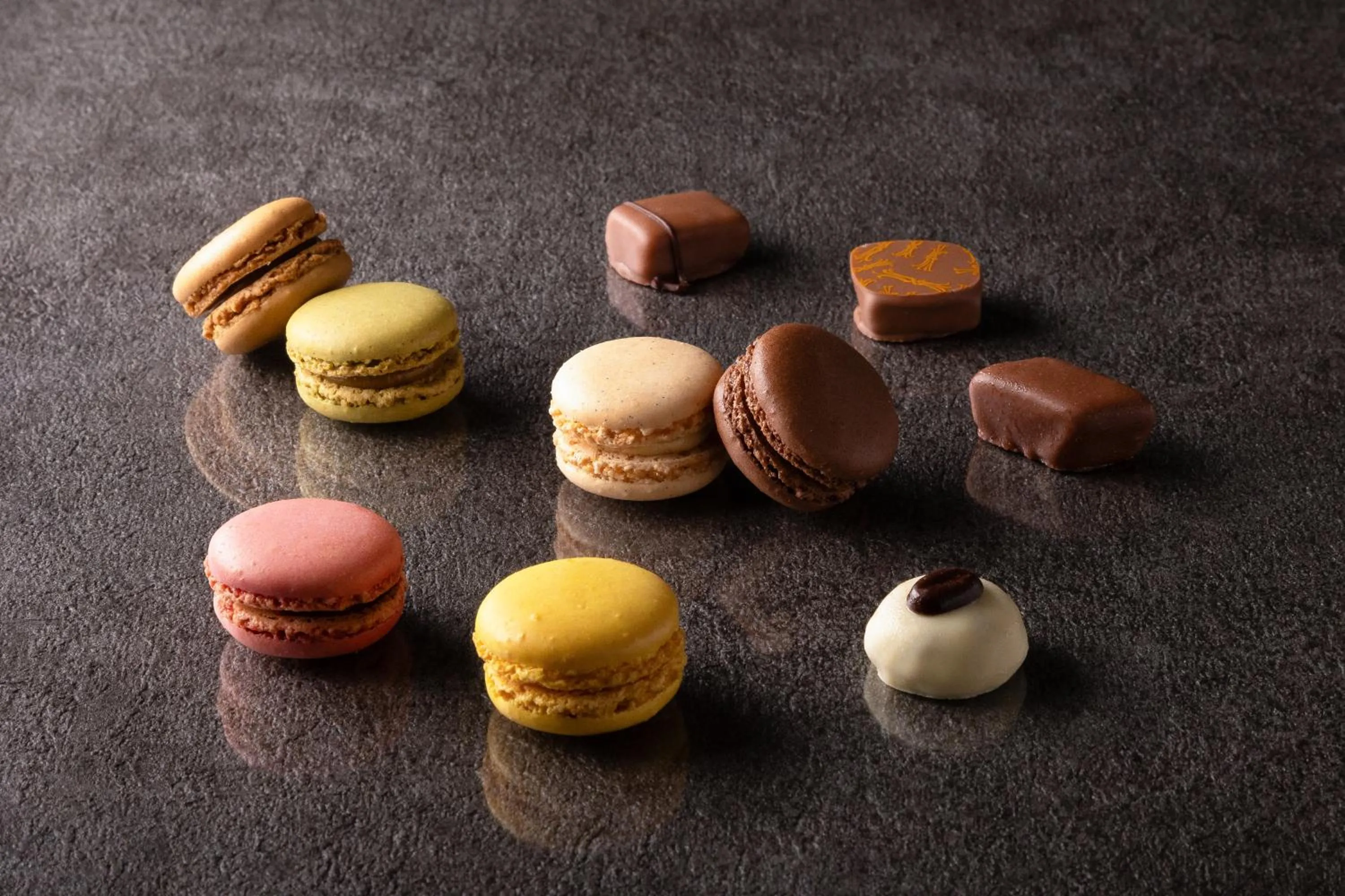 Lounge or bar in Okinawa Harborview Hotel