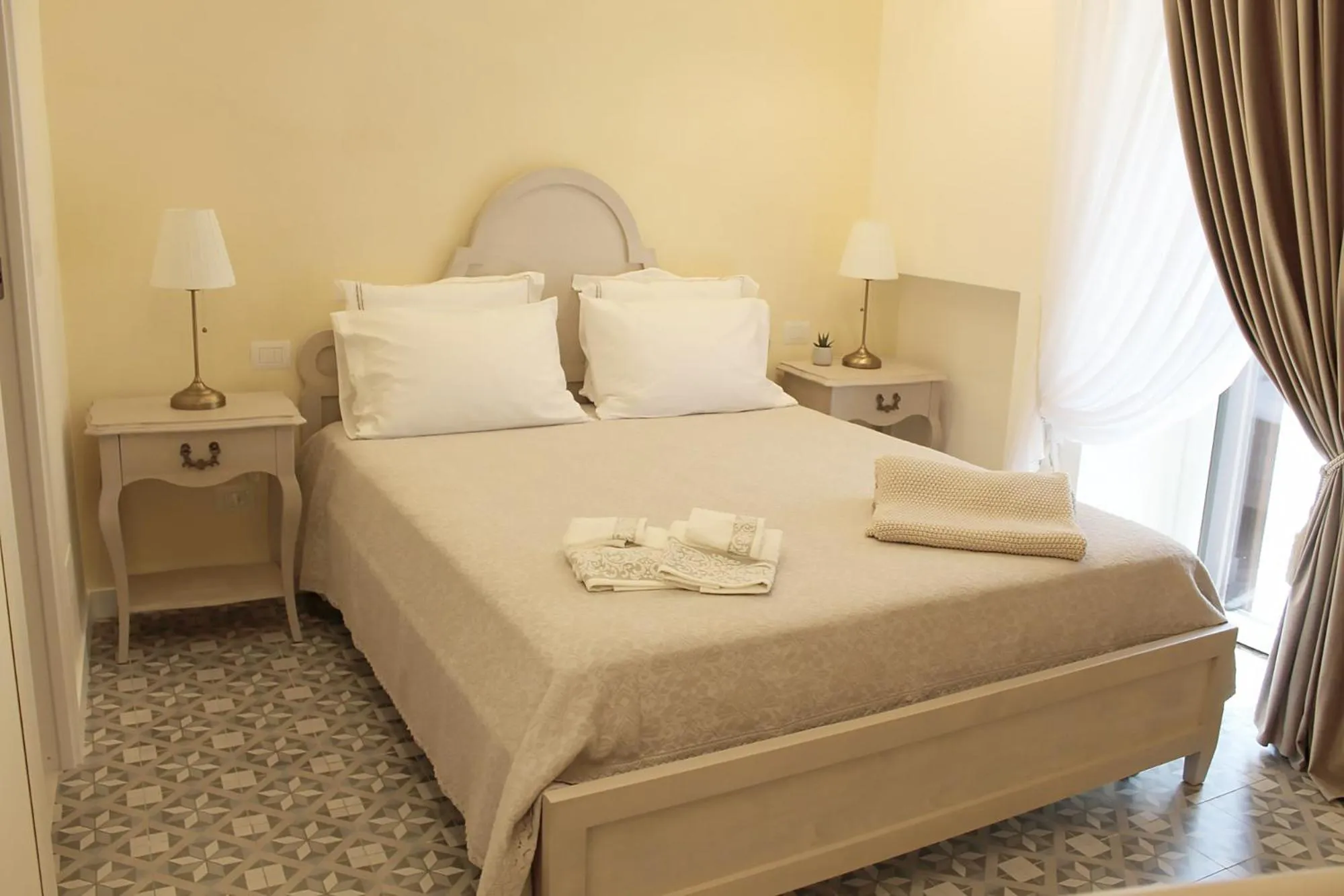 Bedroom, Bed in Estlevante B&B