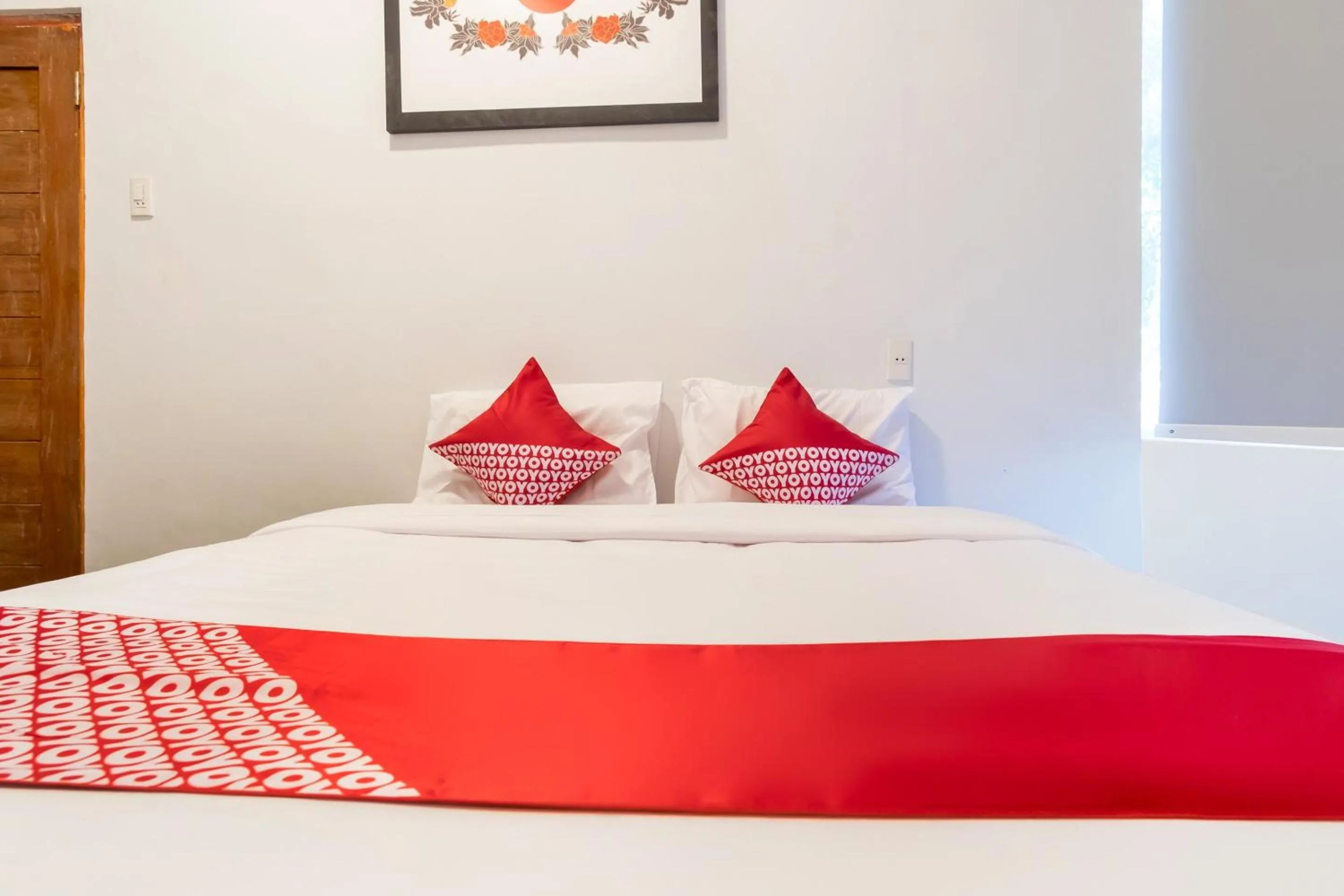 Bedroom, Bed in RedDoorz At Jalan Asia Medan