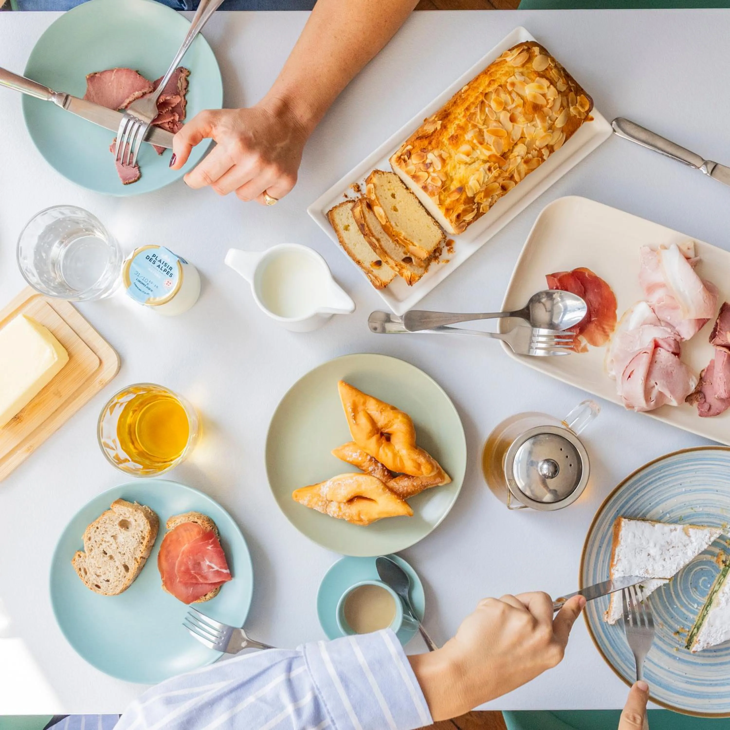 Breakfast in Hotel Aria