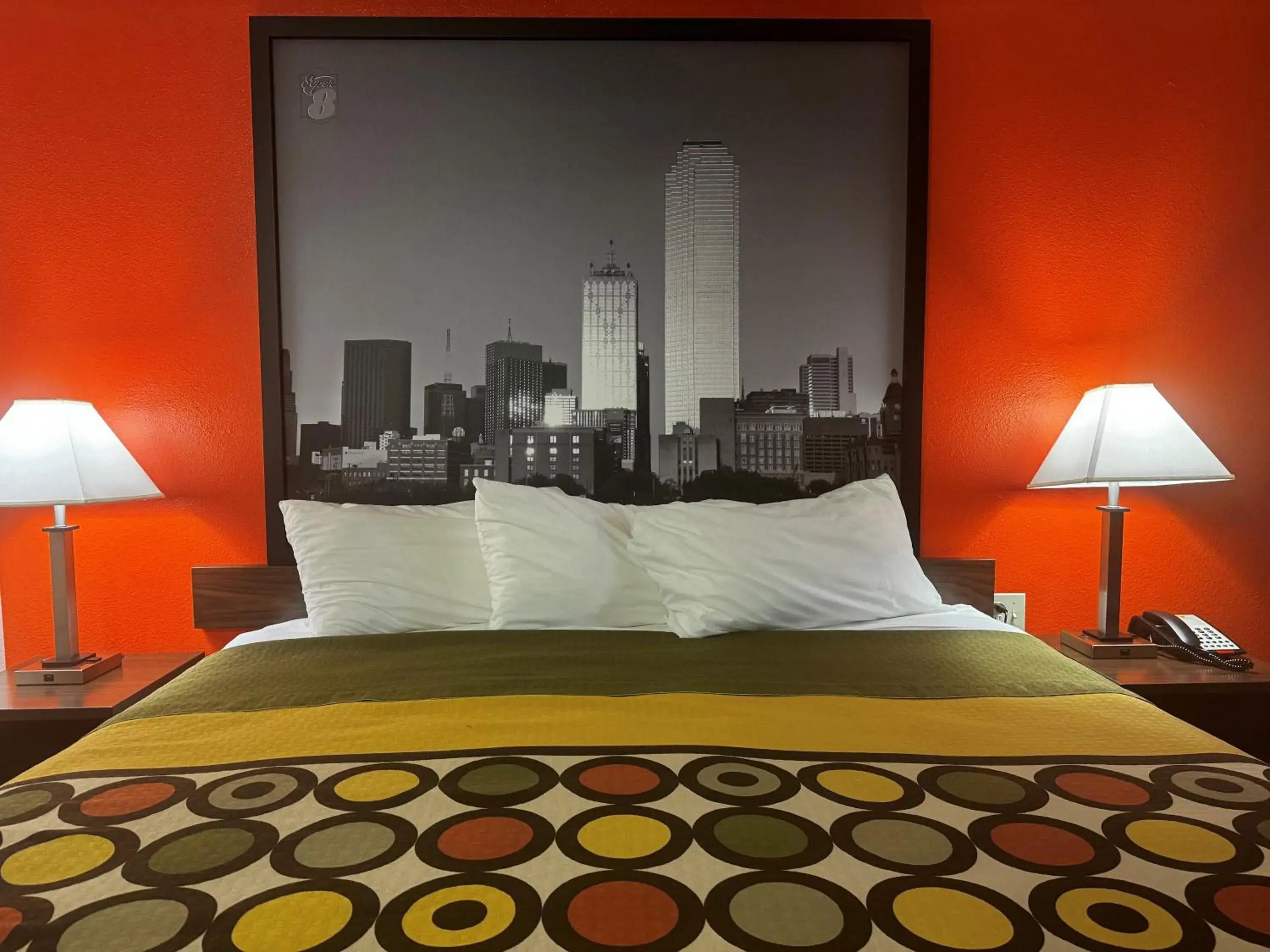 Deluxe Studio King Suite - Non-Smoking in Super 8 by Wyndham Giddings Deluxe Studio King Suite - Non-Smoking in Super 8 by Wyndham Giddings