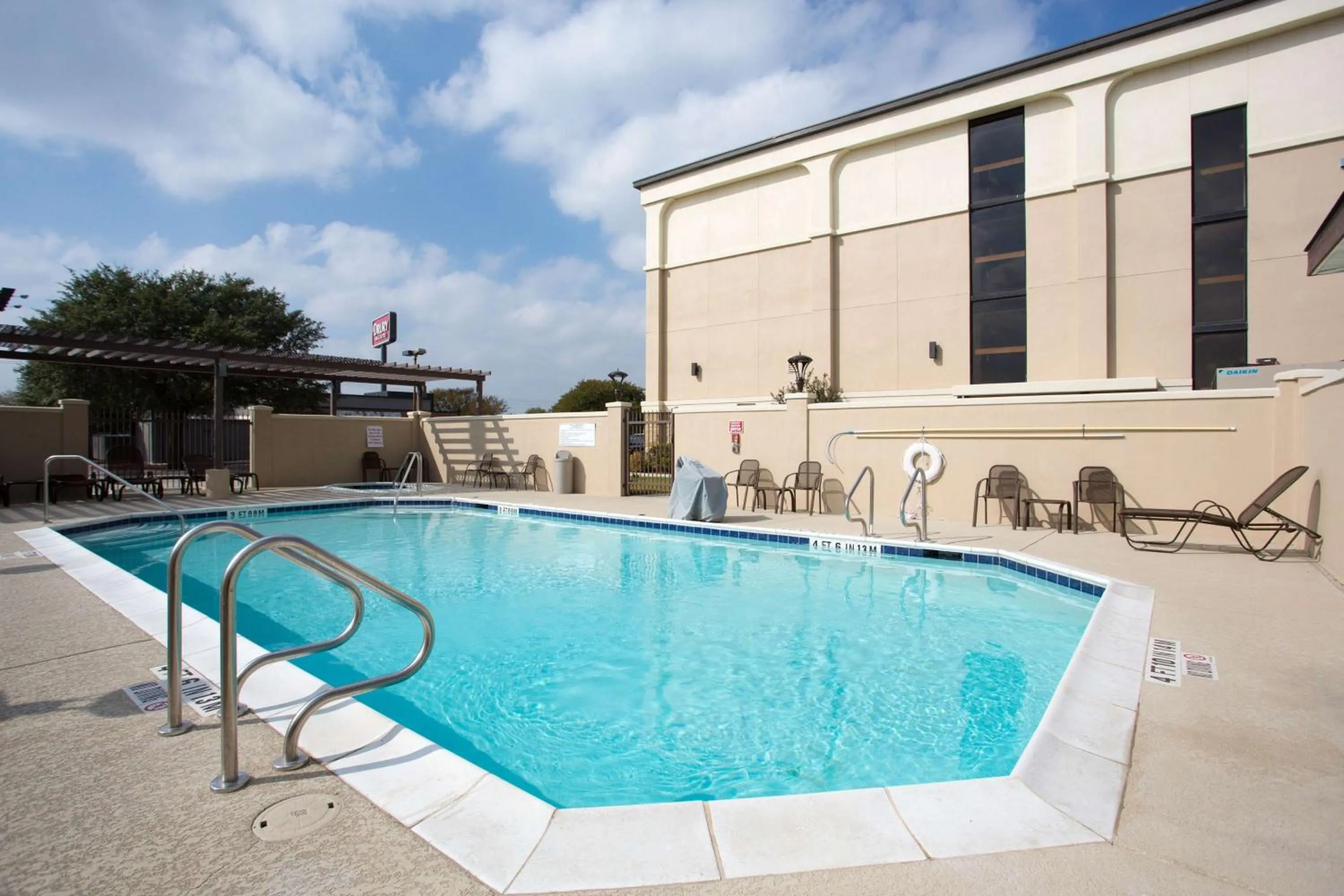 Activities in Drury Inn & Suites San Antonio Northeast
